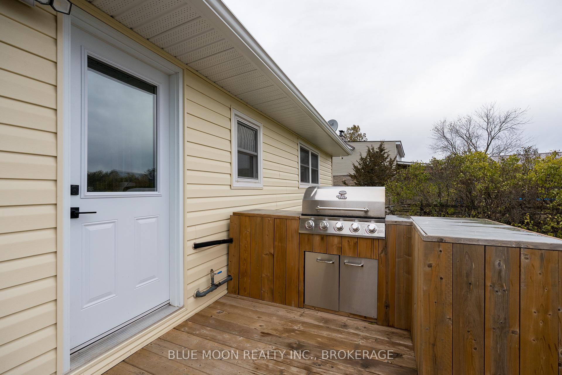 Photo 31 of 601 Millhaven Road, Loyalist, Lennox and Addington - South — HOMEH