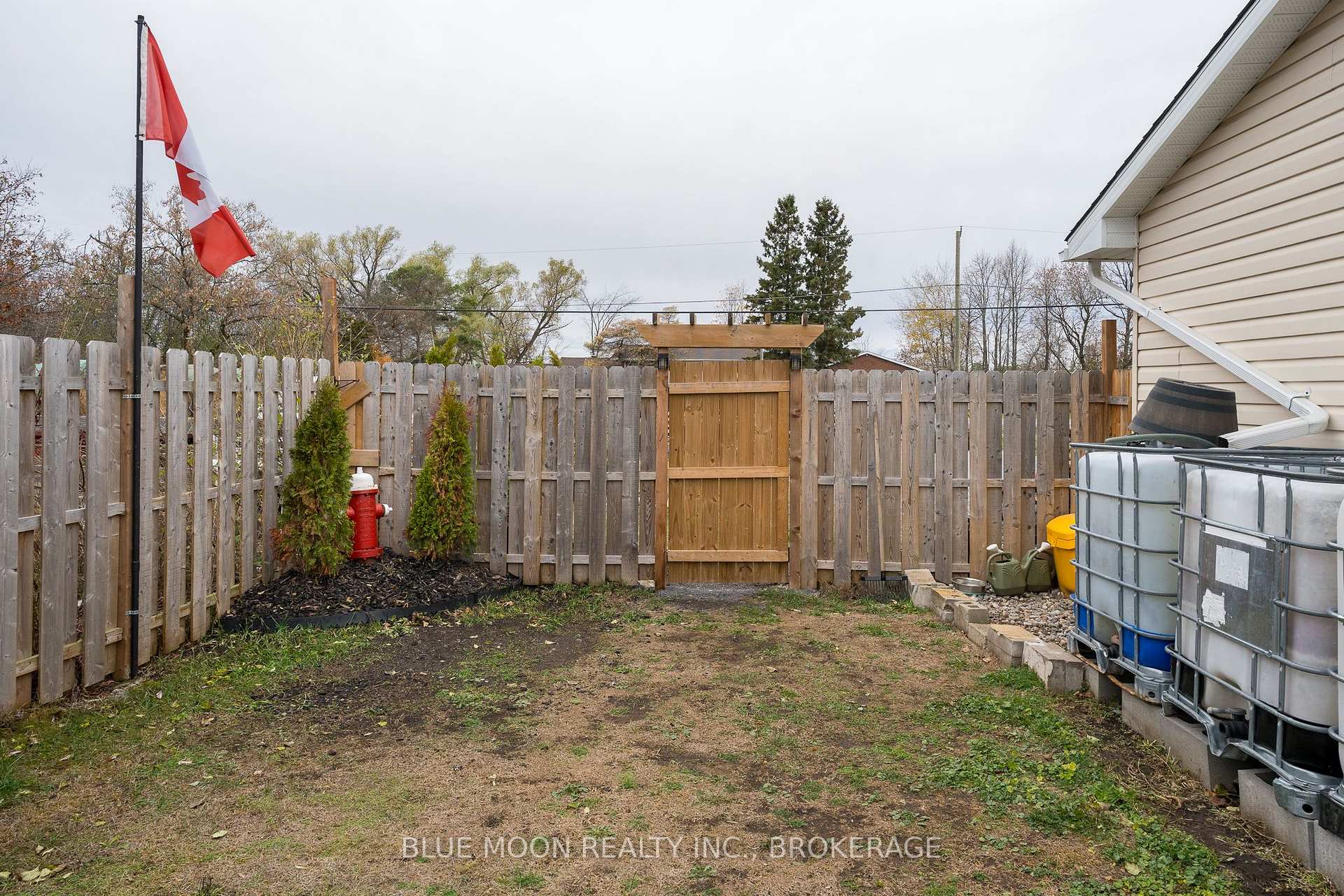 Photo 33 of 601 Millhaven Road, Loyalist, Lennox and Addington - South — HOMEH
