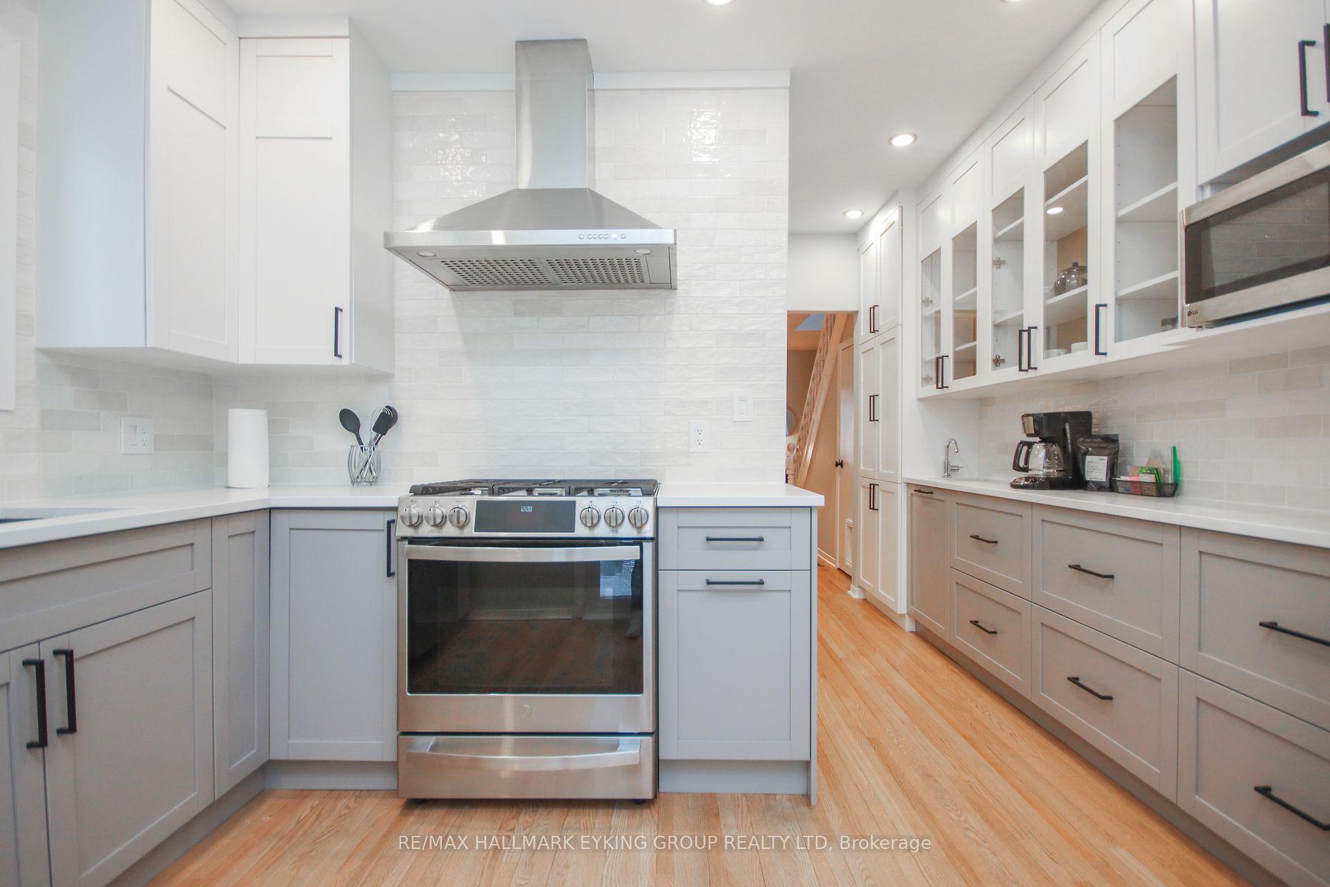Photo 23 of 239 York Street, Ottawa, Lower Town — HOMEH