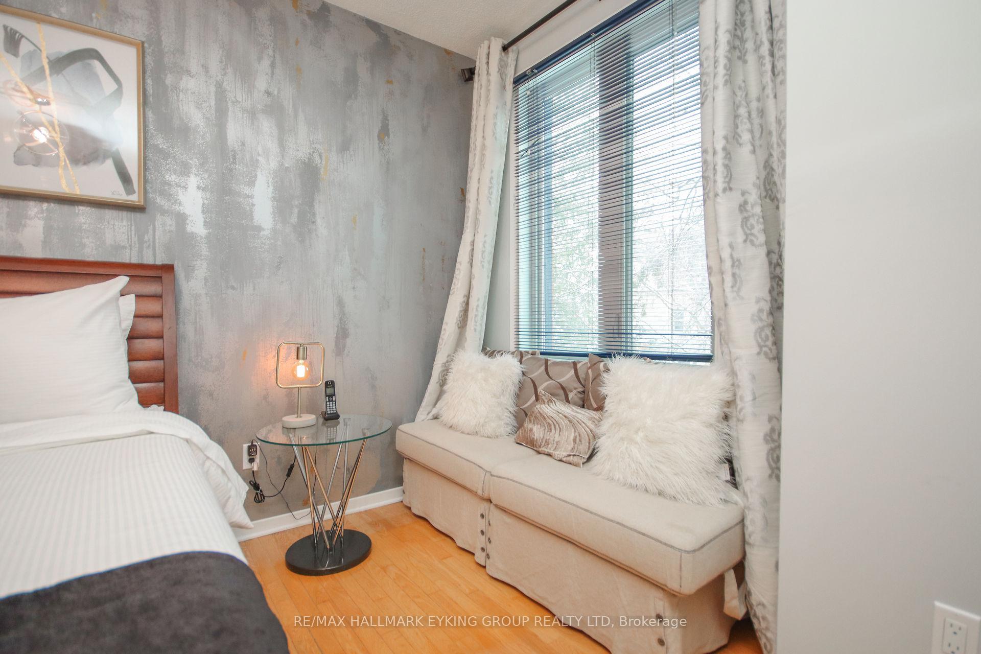 Photo 35 of 239 York Street, Ottawa, Lower Town — HOMEH