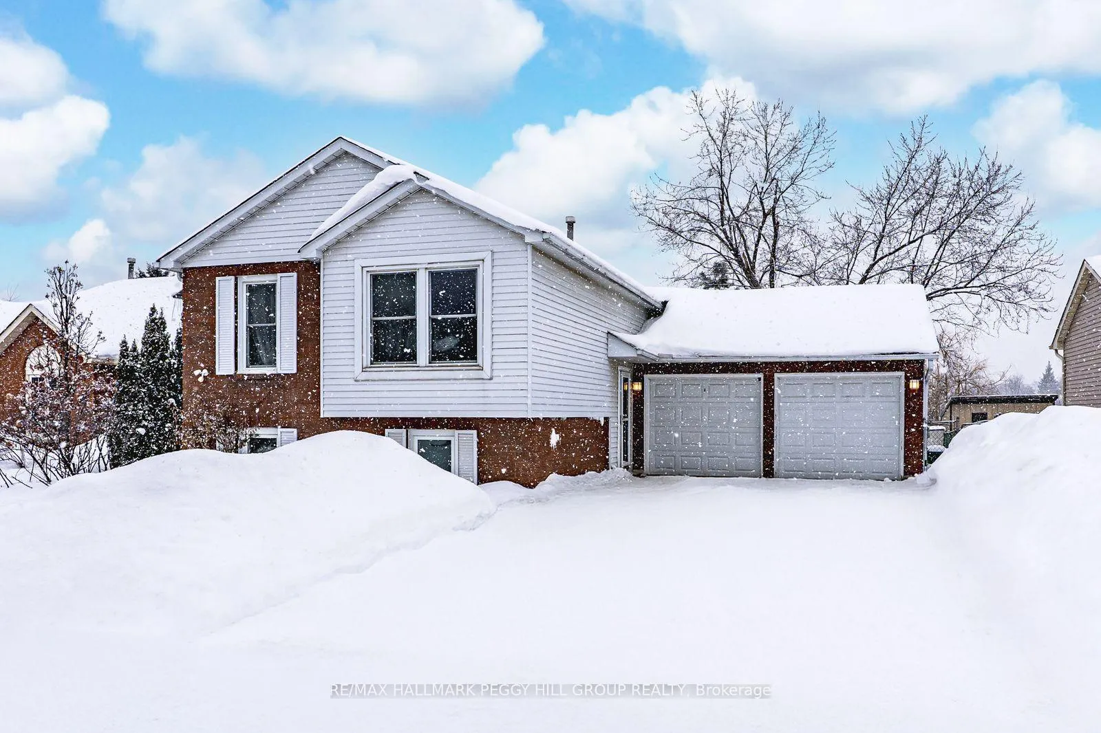 Photo 1 of Unit Upper, 5 Herrell Avenue, Barrie, Painswick North — HOMEH
