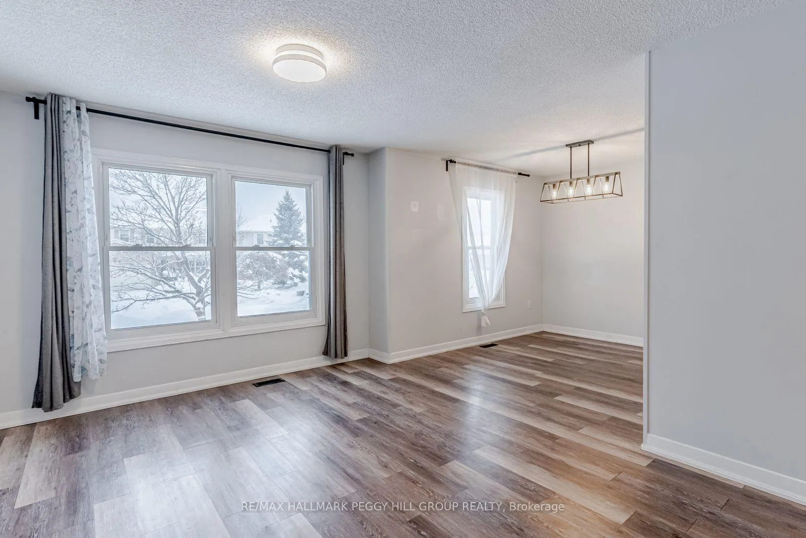 Photo 5 of Unit Upper, 5 Herrell Avenue, Barrie, Painswick North — HOMEH