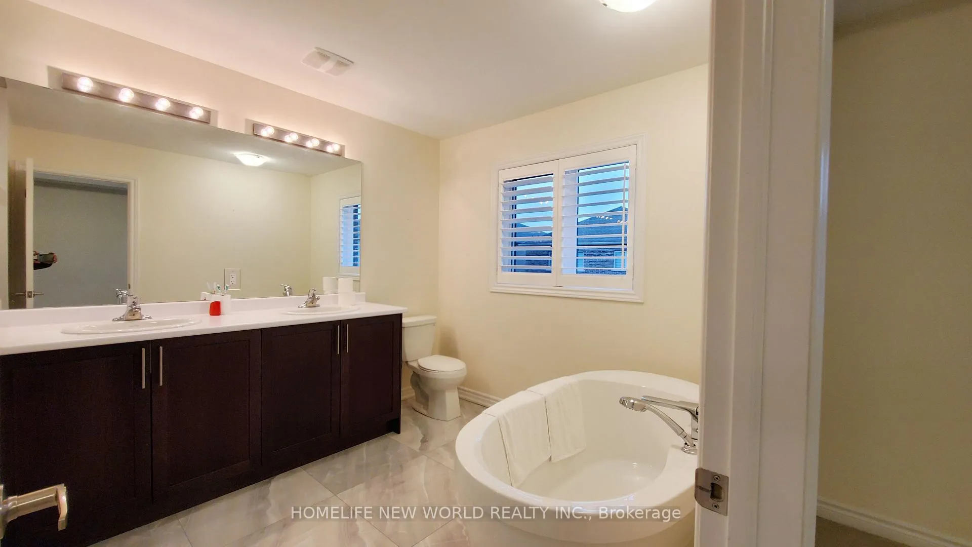 Photo 19 of 57 Mountainside Crescent, Whitby, Rolling Acres — HOMEH