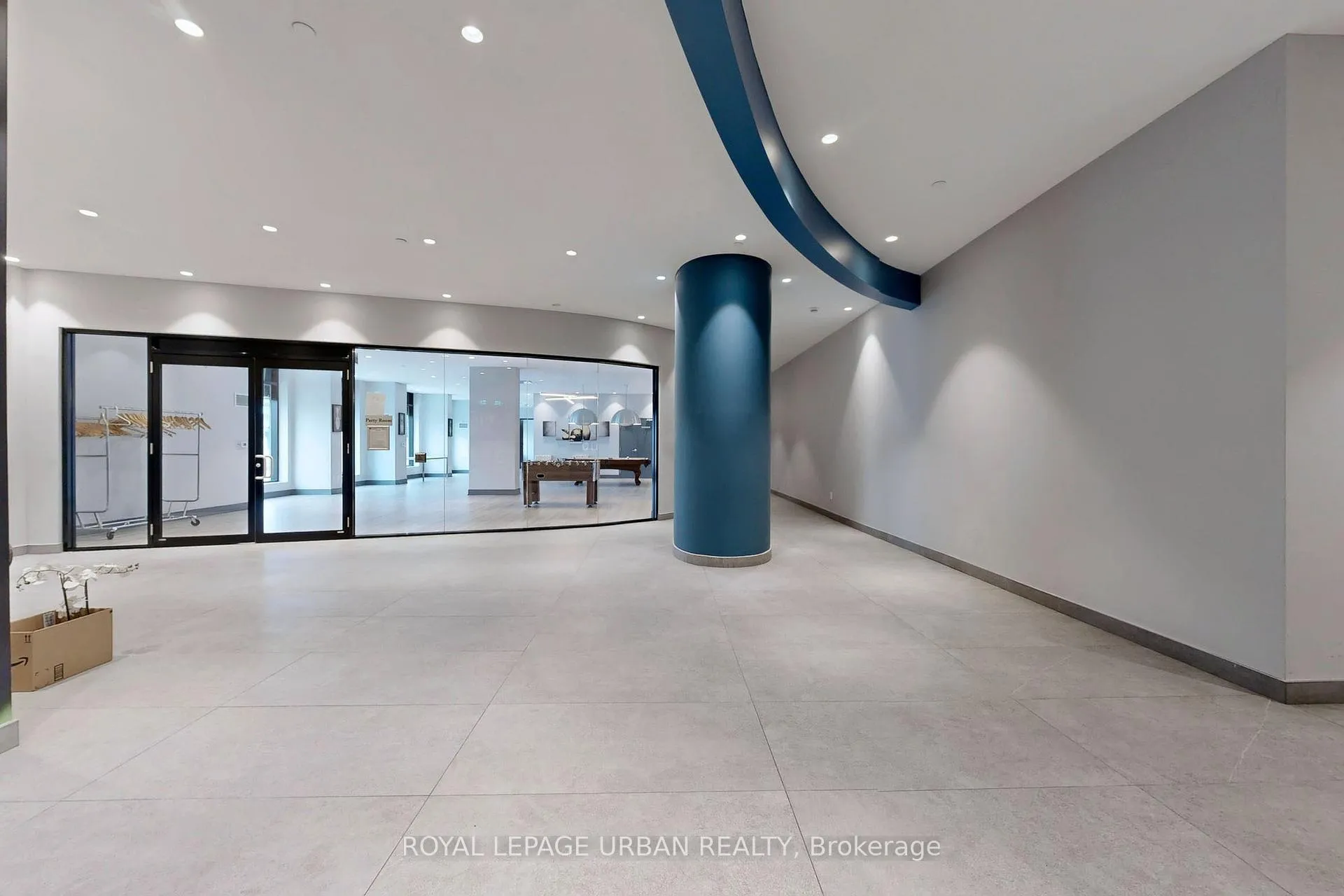 Photo 5 of Unit 327, 1401 O'connor Drive, Toronto, East York — HOMEH