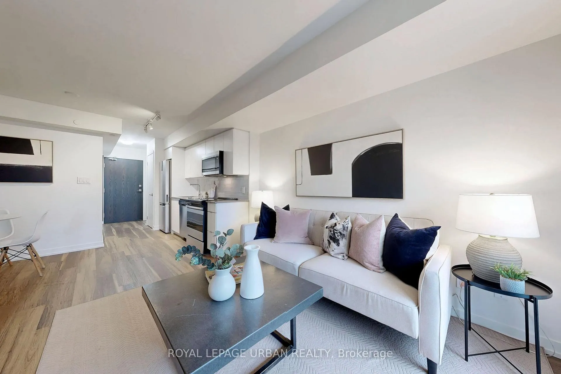 Photo 11 of Unit 327, 1401 O'connor Drive, Toronto, East York — HOMEH