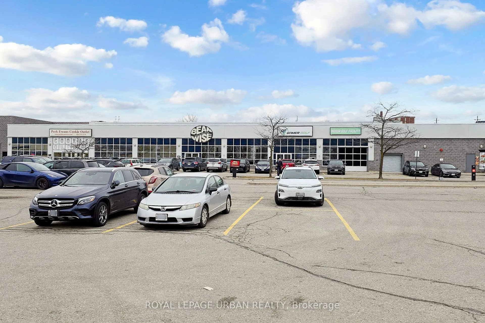 Photo 41 of Unit 327, 1401 O'connor Drive, Toronto, East York — HOMEH