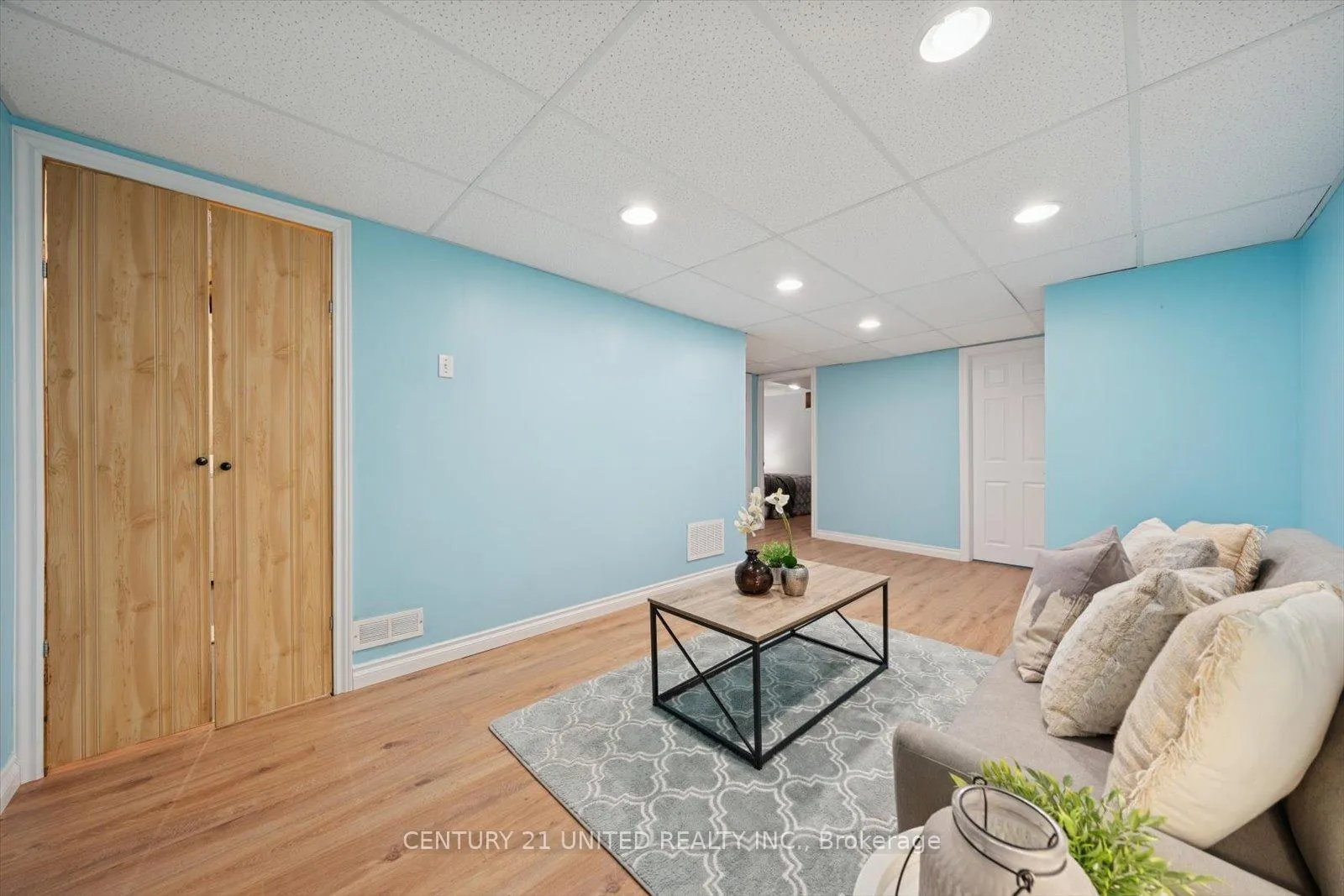 Photo 29 of 1186 Neptune Street, Peterborough, Northcrest Ward 5 — HOMEH