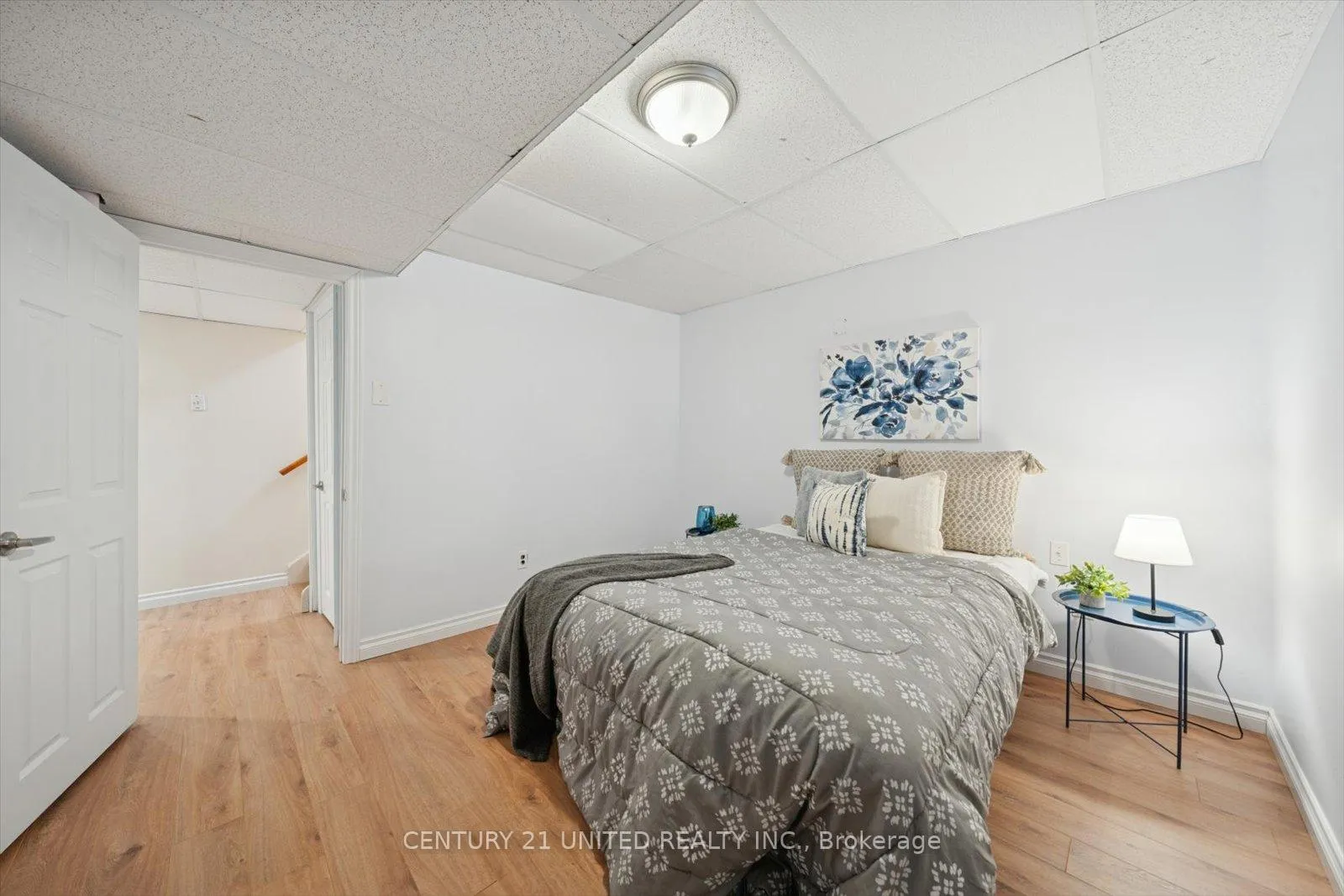 Photo 33 of 1186 Neptune Street, Peterborough, Northcrest Ward 5 — HOMEH