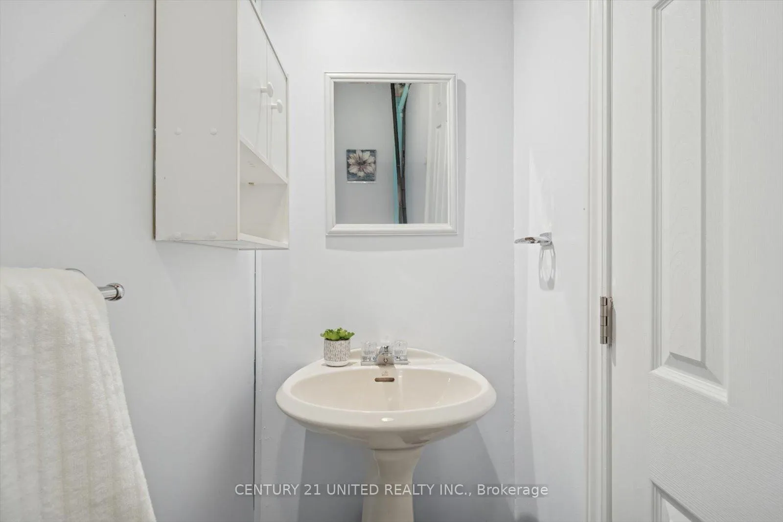 Photo 35 of 1186 Neptune Street, Peterborough, Northcrest Ward 5 — HOMEH