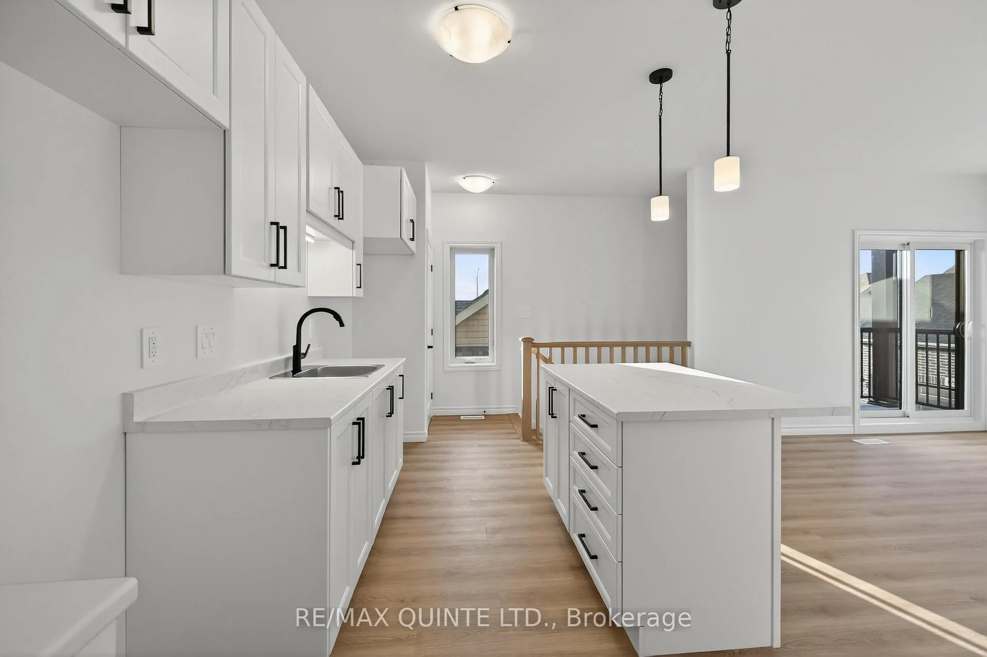 Photo 7 of 77B Athabaska Drive, Belleville, Thurlow Ward — HOMEH