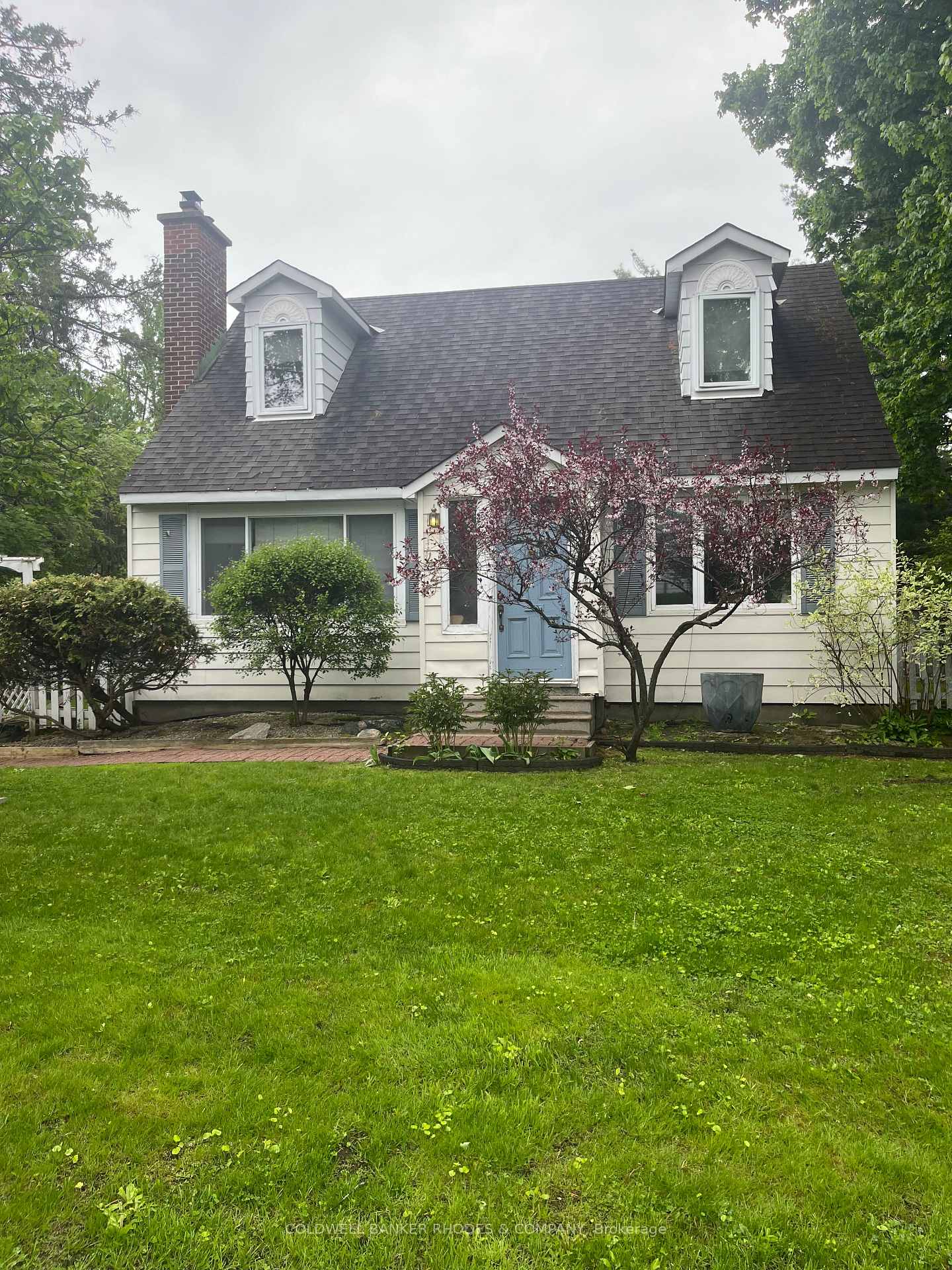 Photo 1 of 44 Farnham Crescent, Ottawa, Manor Park — HOMEH