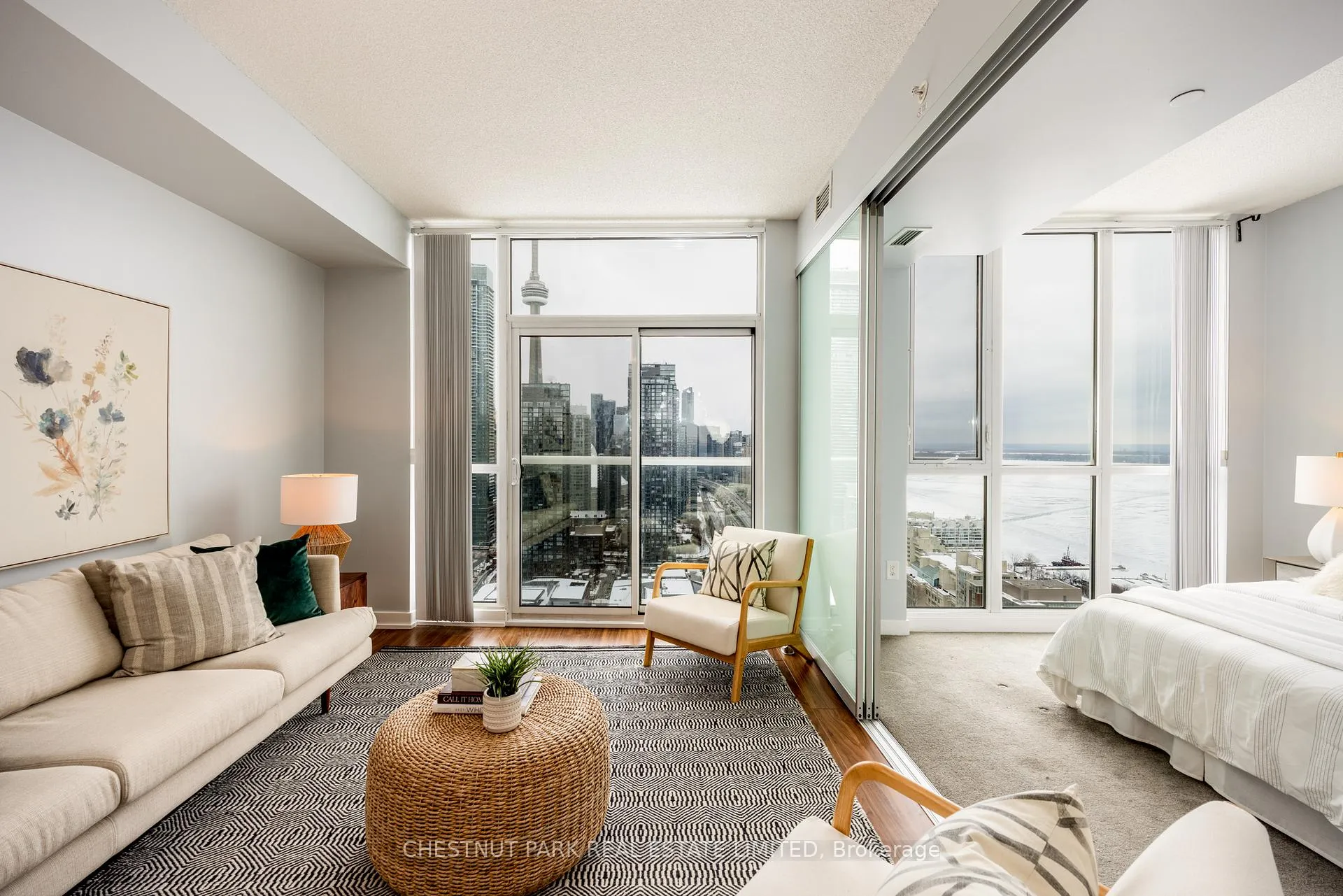 Front of Unit 3903, 75 Queens Wharf Road