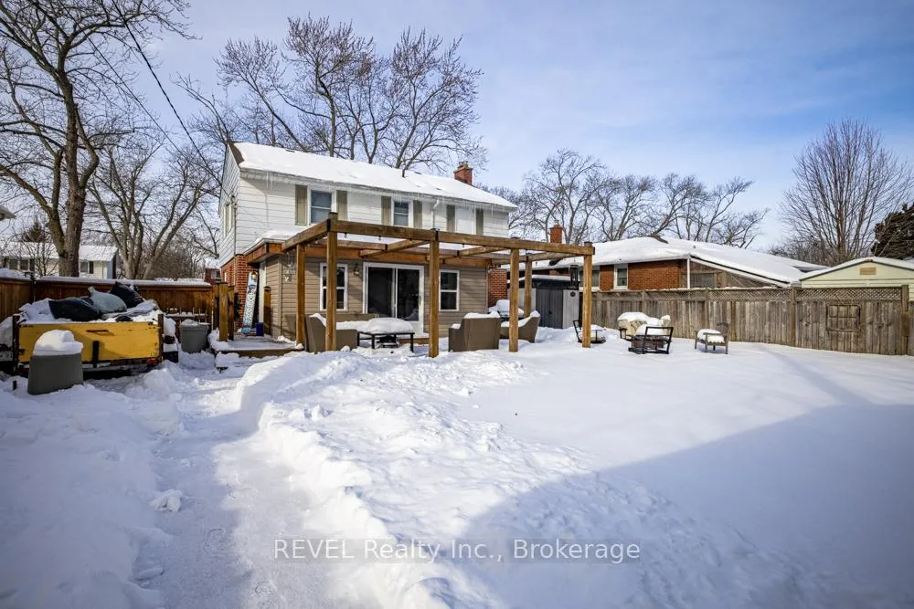 Photo 32 of 6 Home Street, Welland, Prince Charles — HOMEH