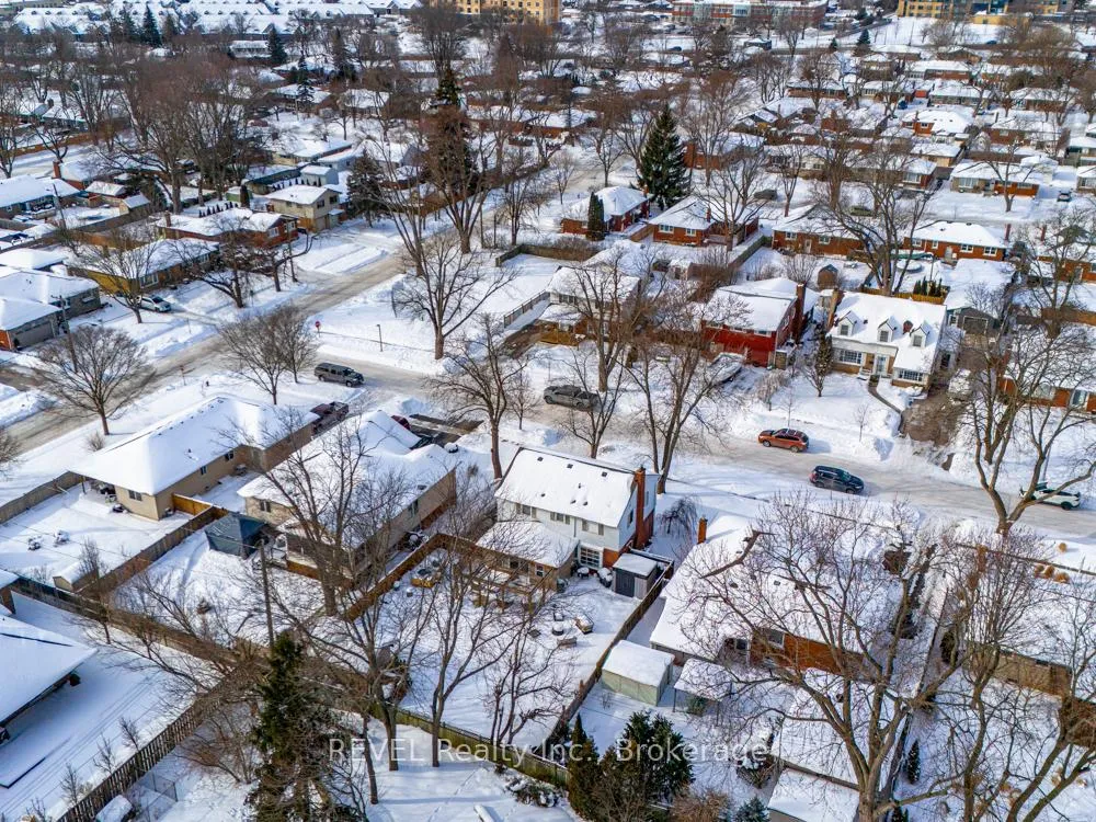Photo 37 of 6 Home Street, Welland, Prince Charles — HOMEH