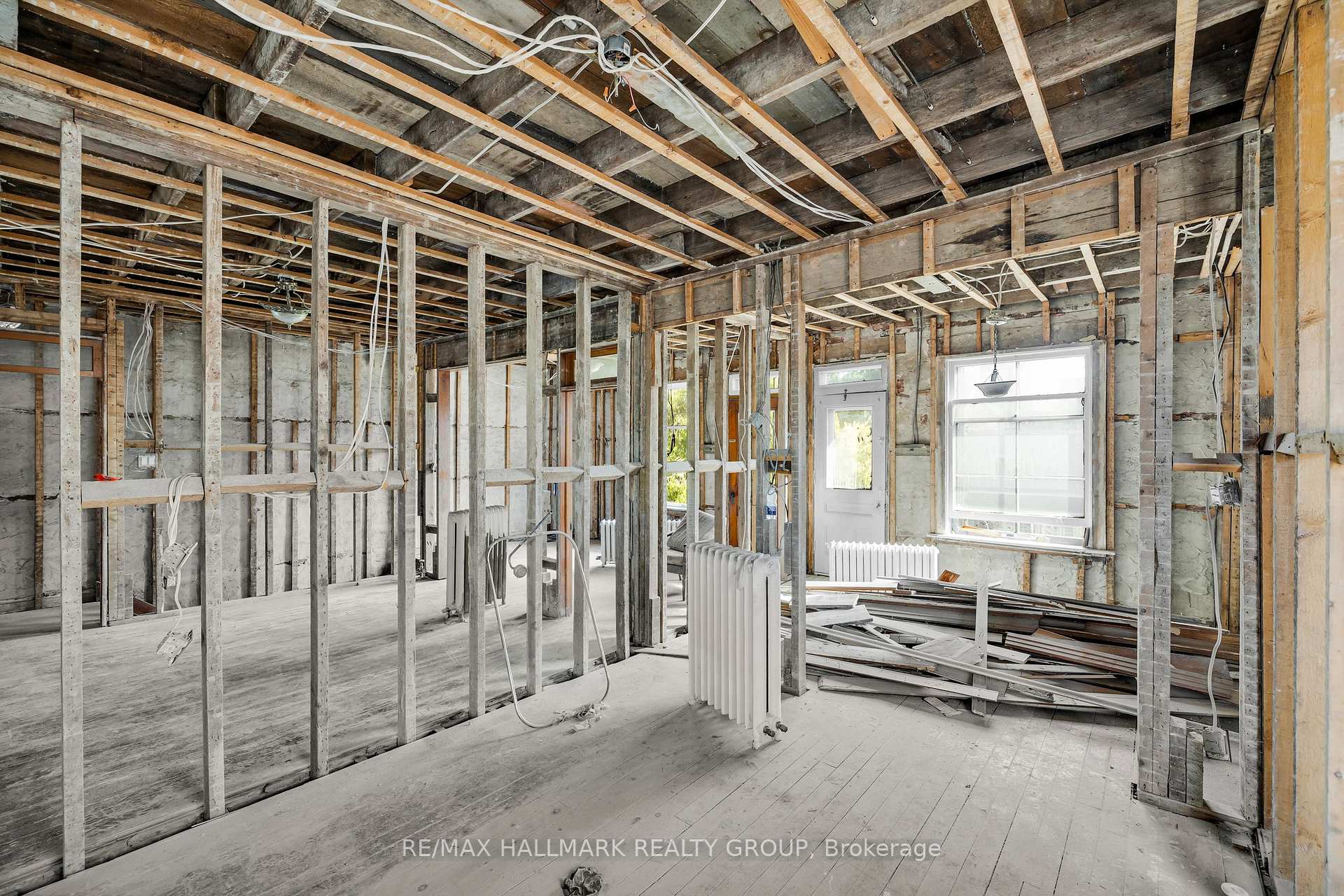 Photo 22 of 111 Guigues Avenue, Ottawa, Lower Town/Byward Market — HOMEH