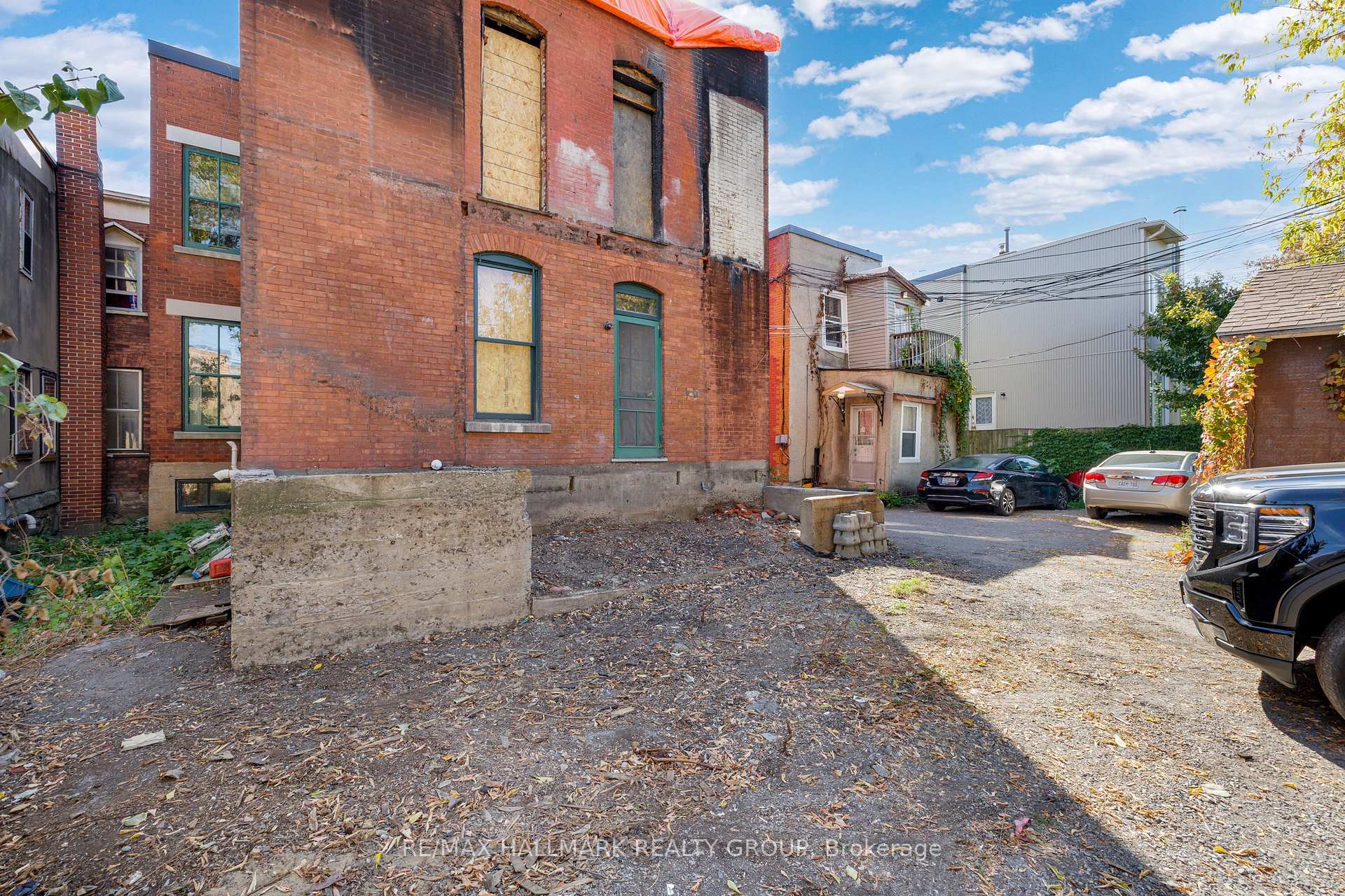 Photo 31 of 111 Guigues Avenue, Ottawa, Lower Town/Byward Market — HOMEH