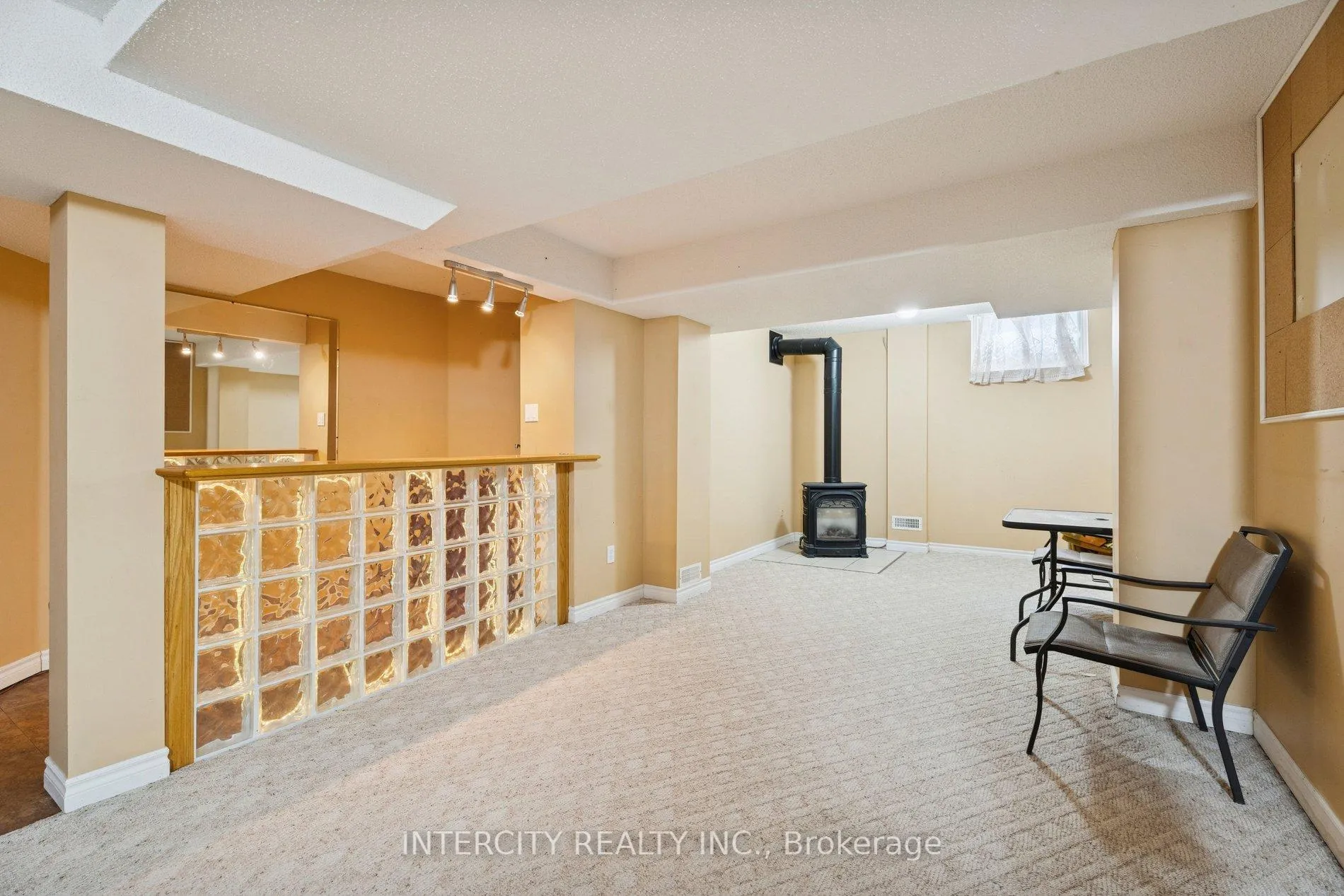 Photo 43 of 25 Meyer Avenue, Barrie, East Bayfield — HOMEH