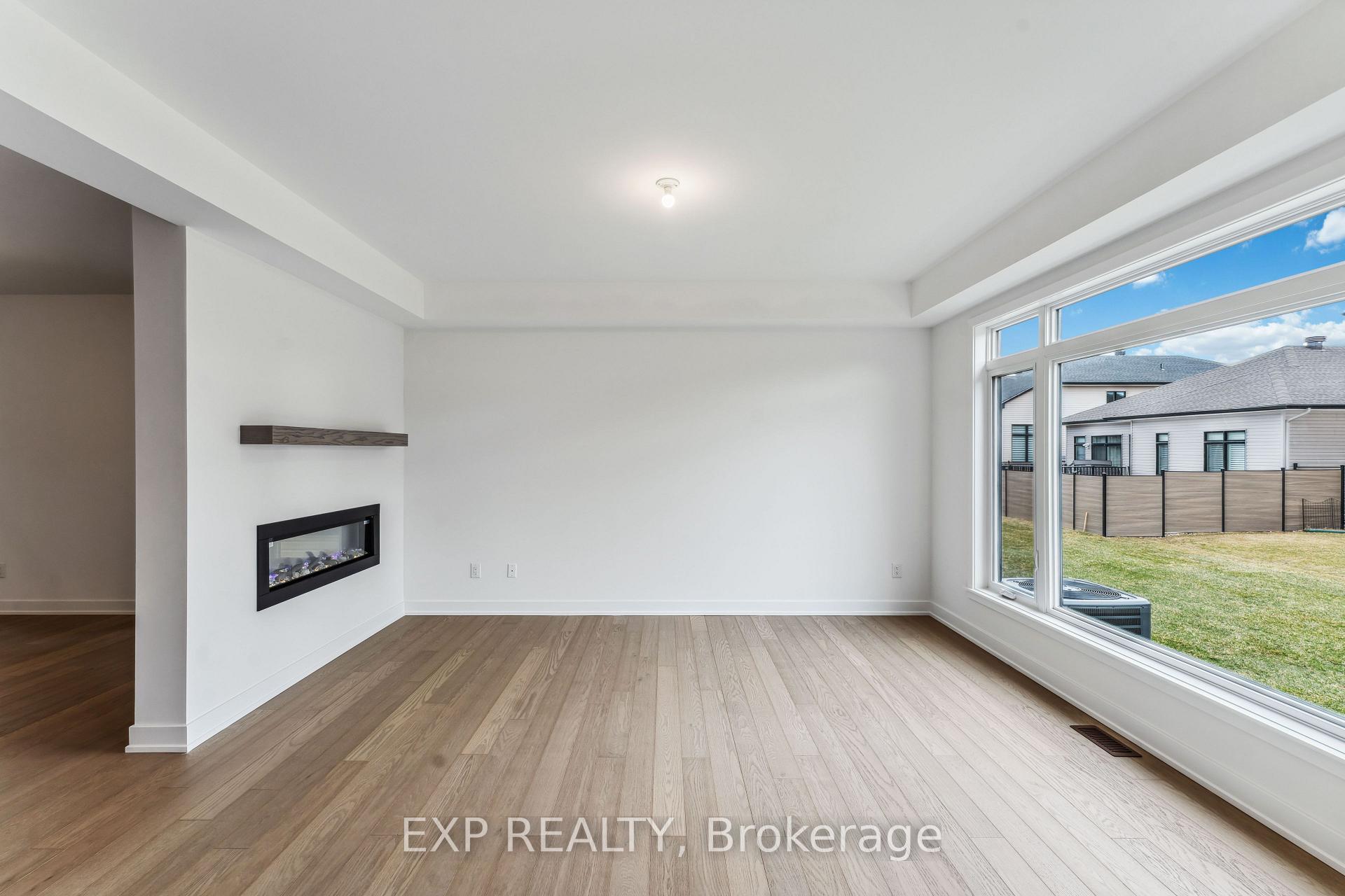 Photo 7 of 3362 Findlay Creek Drive, Ottawa, Leitrim — HOMEH