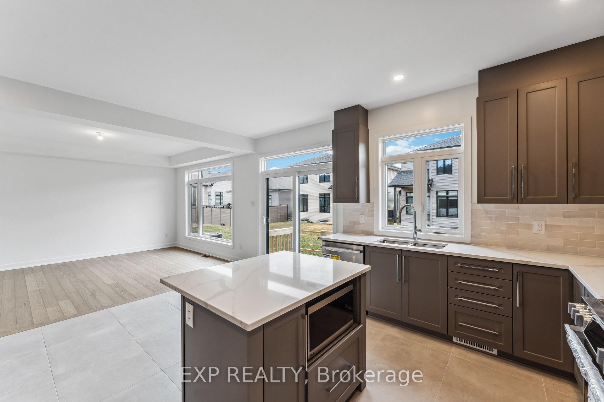 Photo 11 of 3362 Findlay Creek Drive, Ottawa, Leitrim — HOMEH