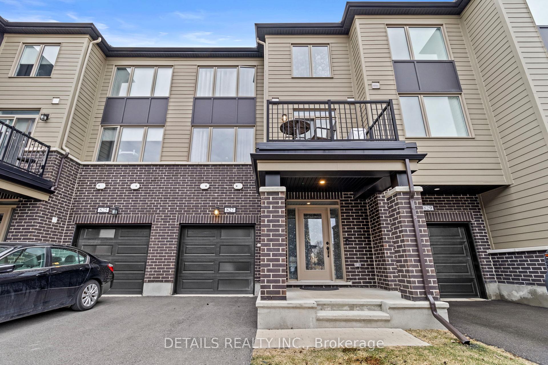 Front of 827 Kiniw Private