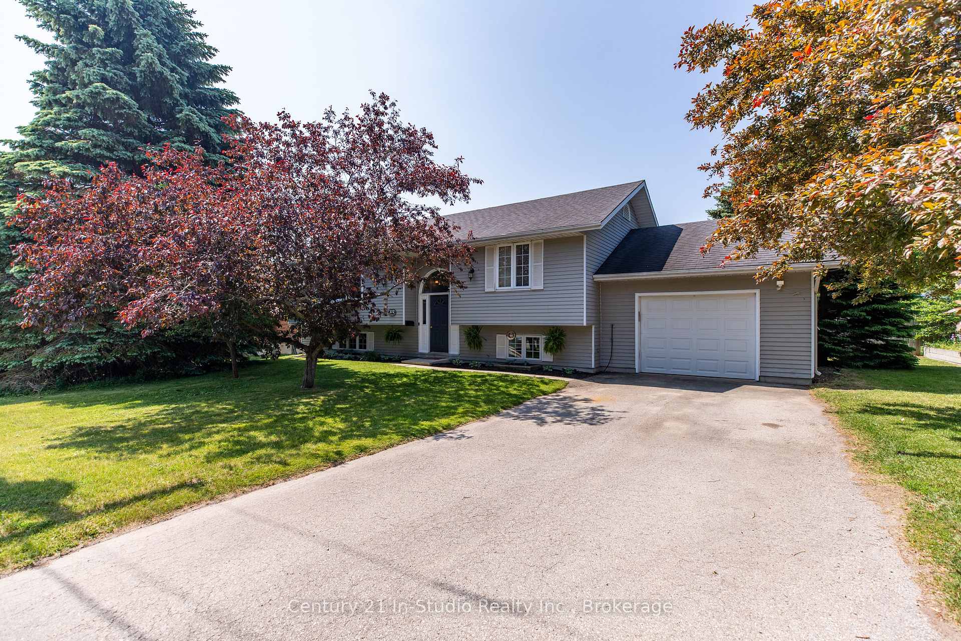Photo 1 of 372 St Albert Street, Kincardine — HOMEH