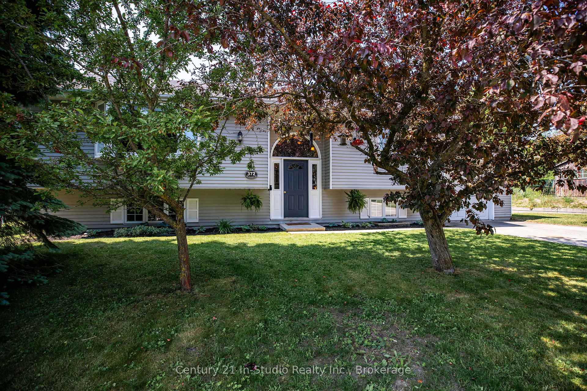 Photo 4 of 372 St Albert Street, Kincardine — HOMEH