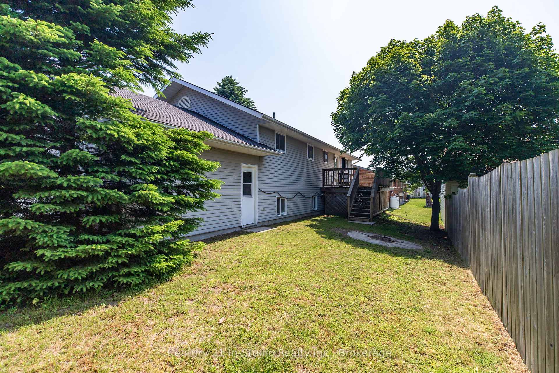 Photo 5 of 372 St Albert Street, Kincardine — HOMEH