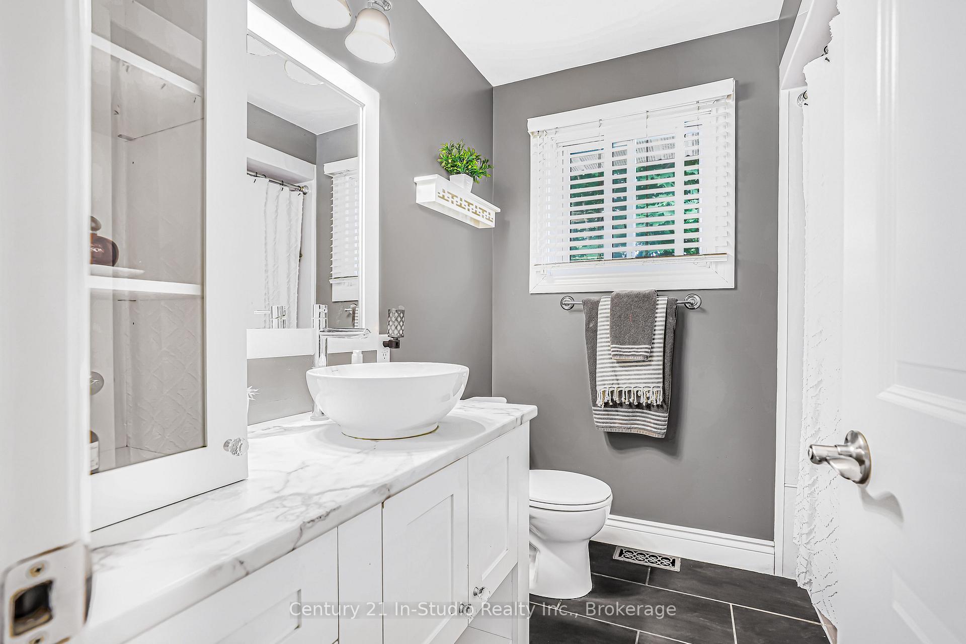 Photo 30 of 372 St Albert Street, Kincardine — HOMEH