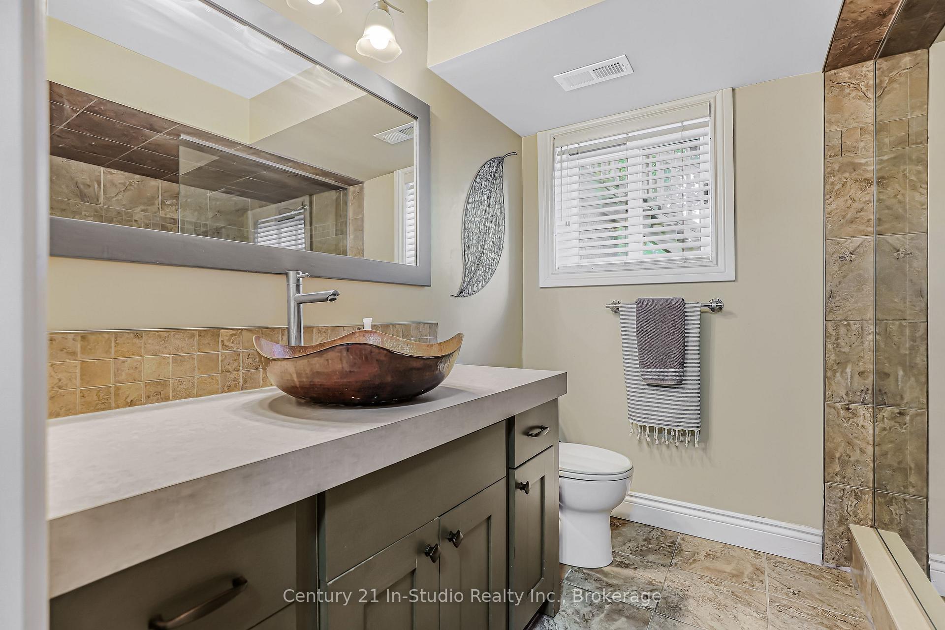 Photo 40 of 372 St Albert Street, Kincardine — HOMEH