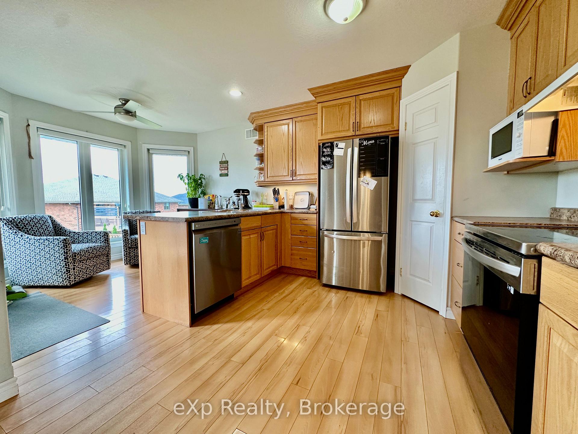 Photo 5 of 676 23RD Avenue, Hanover — HOMEH
