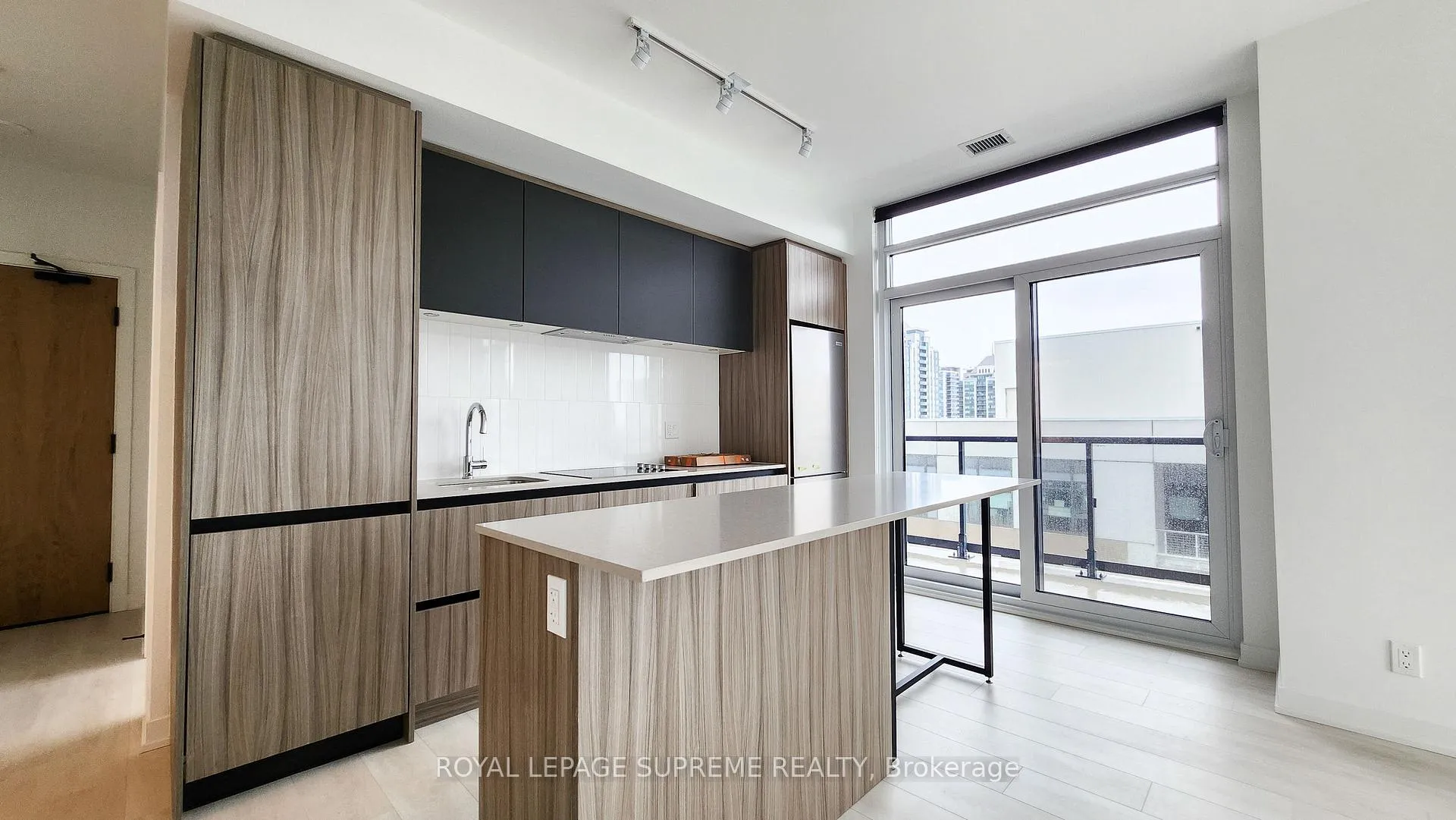 Photo 4 of Unit 719, 7950 Bathurst Street, Vaughan, Beverley Glen — HOMEH