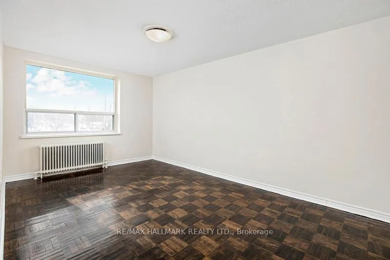 Photo 4 of Unit 110, 3101 Eglinton Avenue E, Scarborough, Scarborough Village — HOMEH