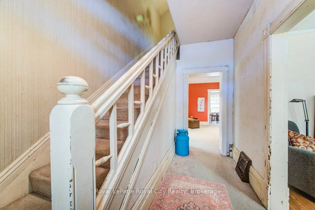 Photo 9 of 132 Neeve Street, Guelph, St. Patrick's Ward — HOMEH