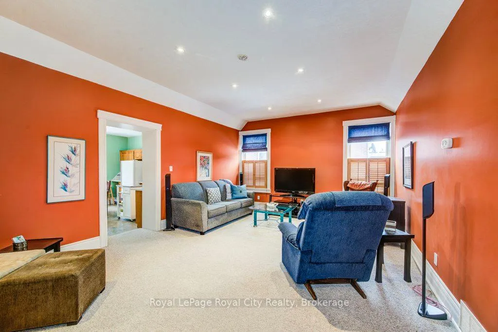 Photo 14 of 132 Neeve Street, Guelph, St. Patrick's Ward — HOMEH