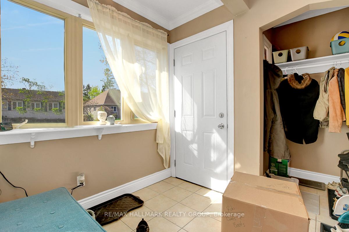 Photo 2 of 89 Tower Road, Ottawa, Meadowlands/St. Claire Gardens — HOMEH