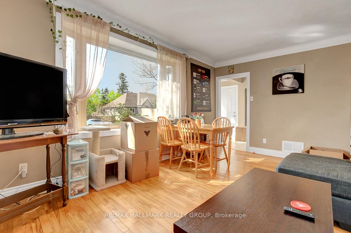 Photo 4 of 89 Tower Road, Ottawa, Meadowlands/St. Claire Gardens — HOMEH