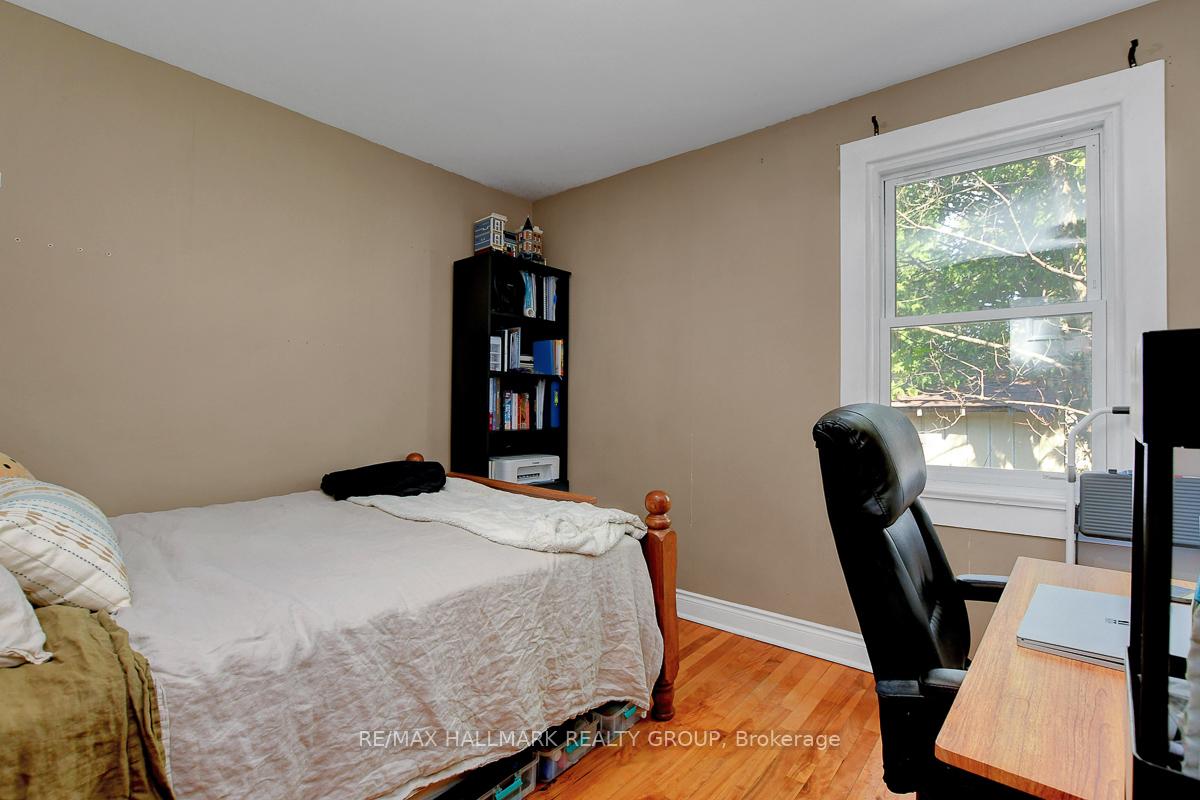 Photo 14 of 89 Tower Road, Ottawa, Meadowlands/St. Claire Gardens — HOMEH