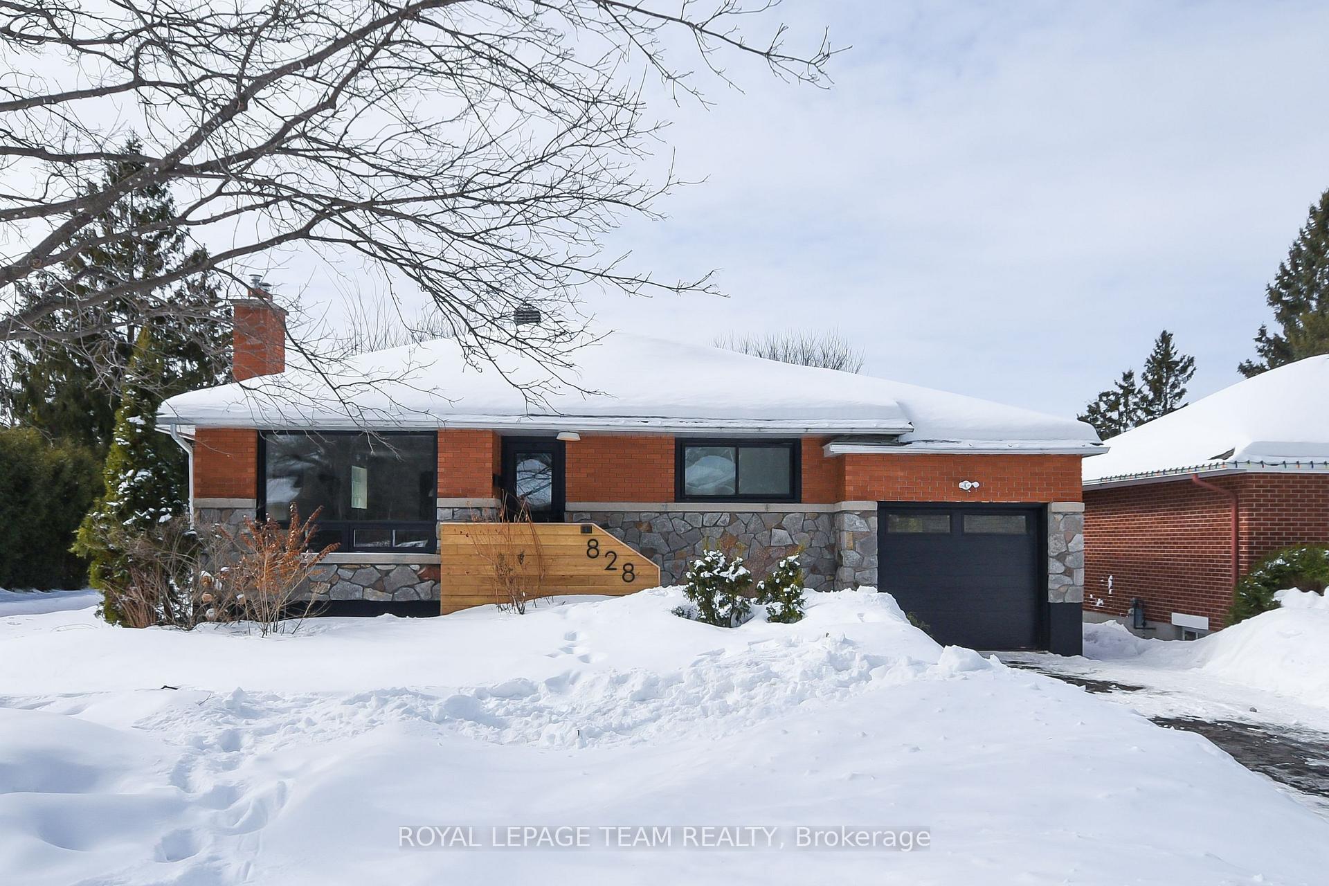 Photo 1 of 828 Kingsmere Avenue, Ottawa, McKellar Heights/Glabar Park — HOMEH