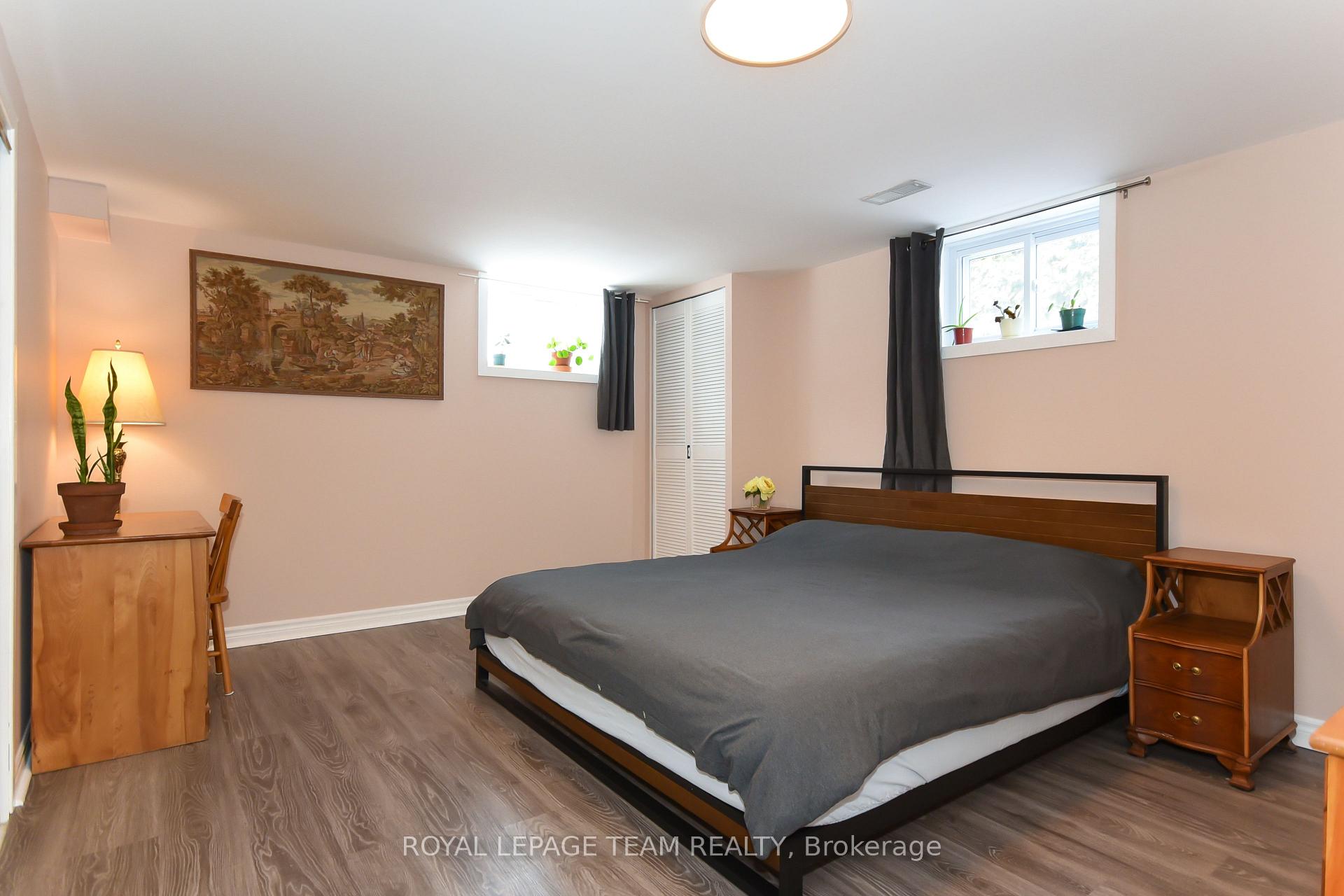 Photo 19 of 828 Kingsmere Avenue, Ottawa, McKellar Heights/Glabar Park — HOMEH