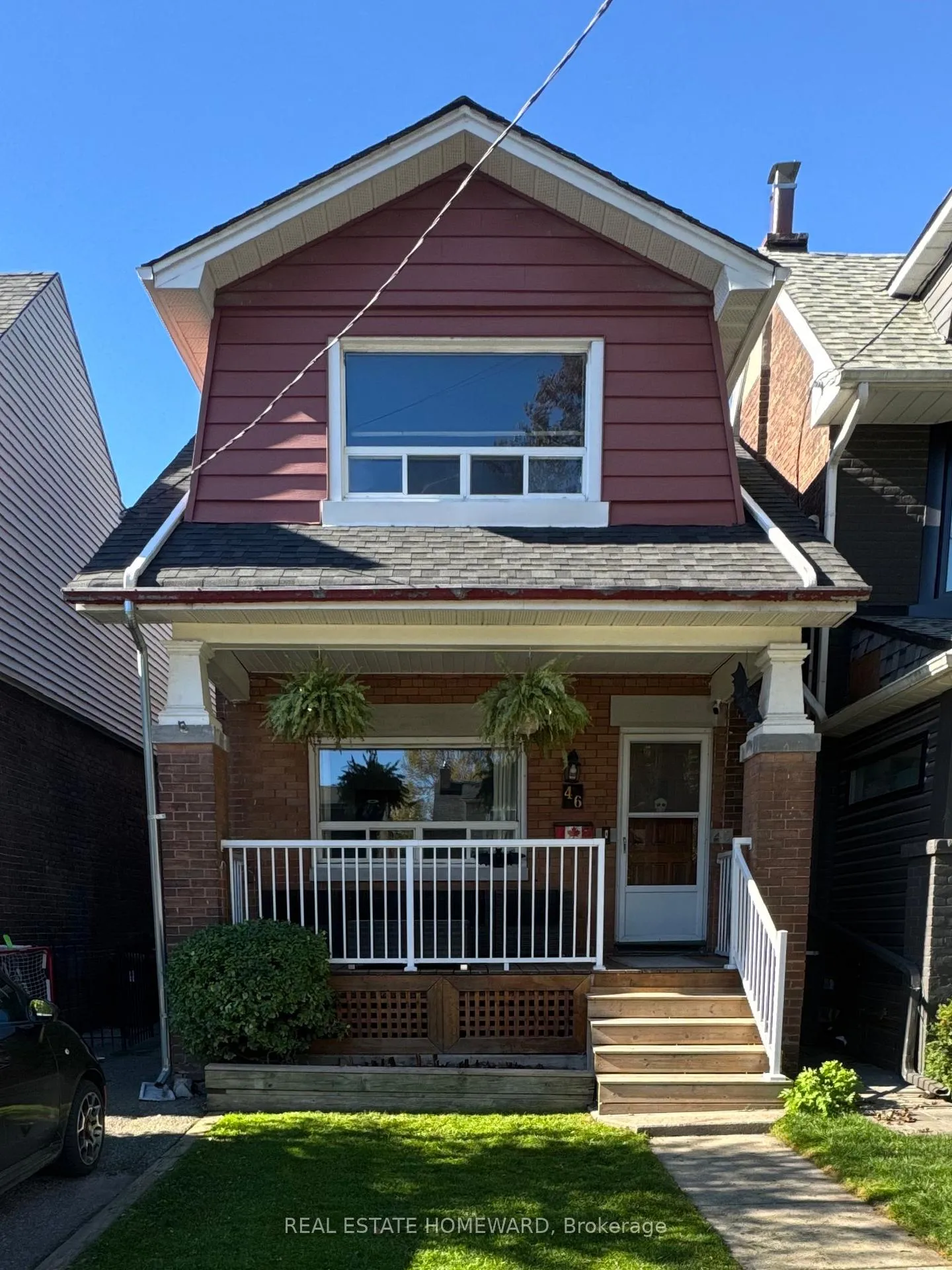 Photo 2 of 46 Kent Road, Toronto, Greenwood-Coxwell — HOMEH