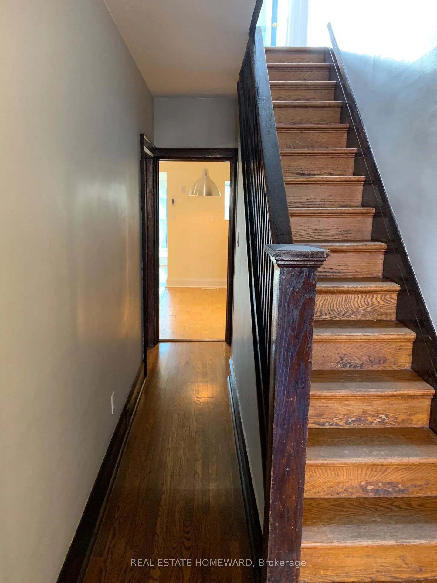 Photo 7 of 46 Kent Road, Toronto, Greenwood-Coxwell — HOMEH
