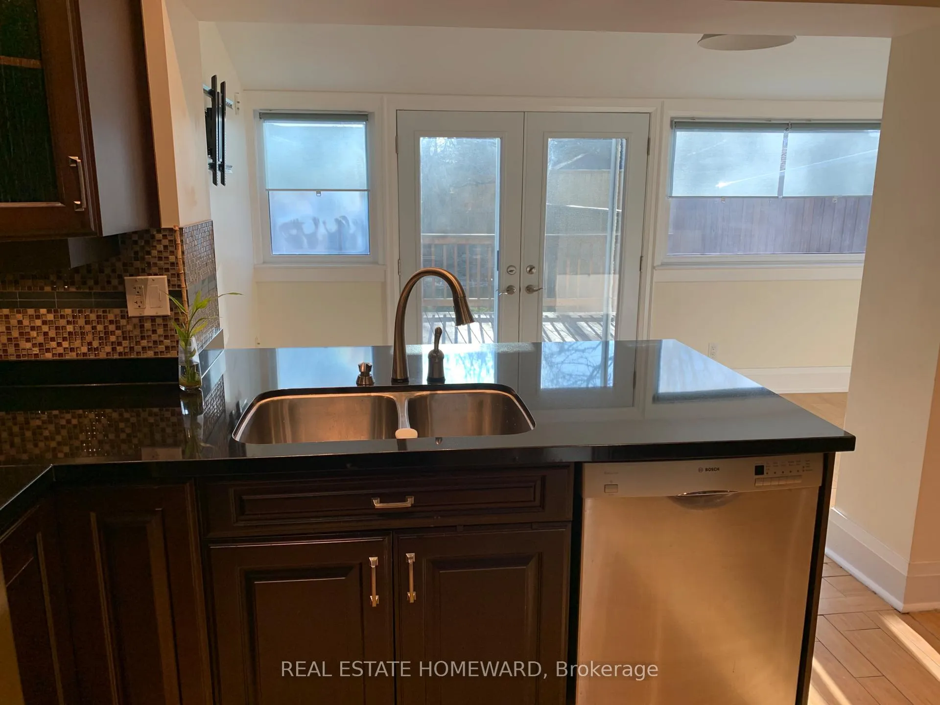 Photo 9 of 46 Kent Road, Toronto, Greenwood-Coxwell — HOMEH