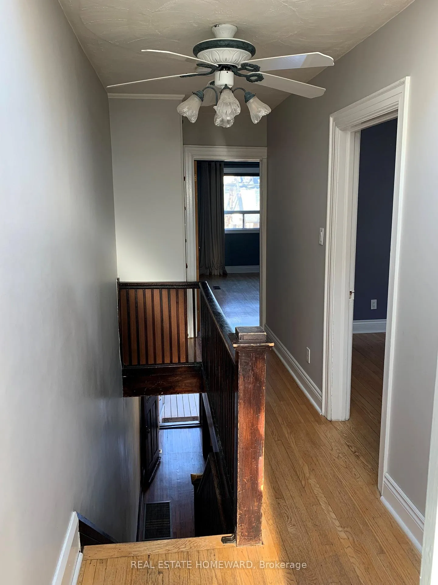 Photo 15 of 46 Kent Road, Toronto, Greenwood-Coxwell — HOMEH