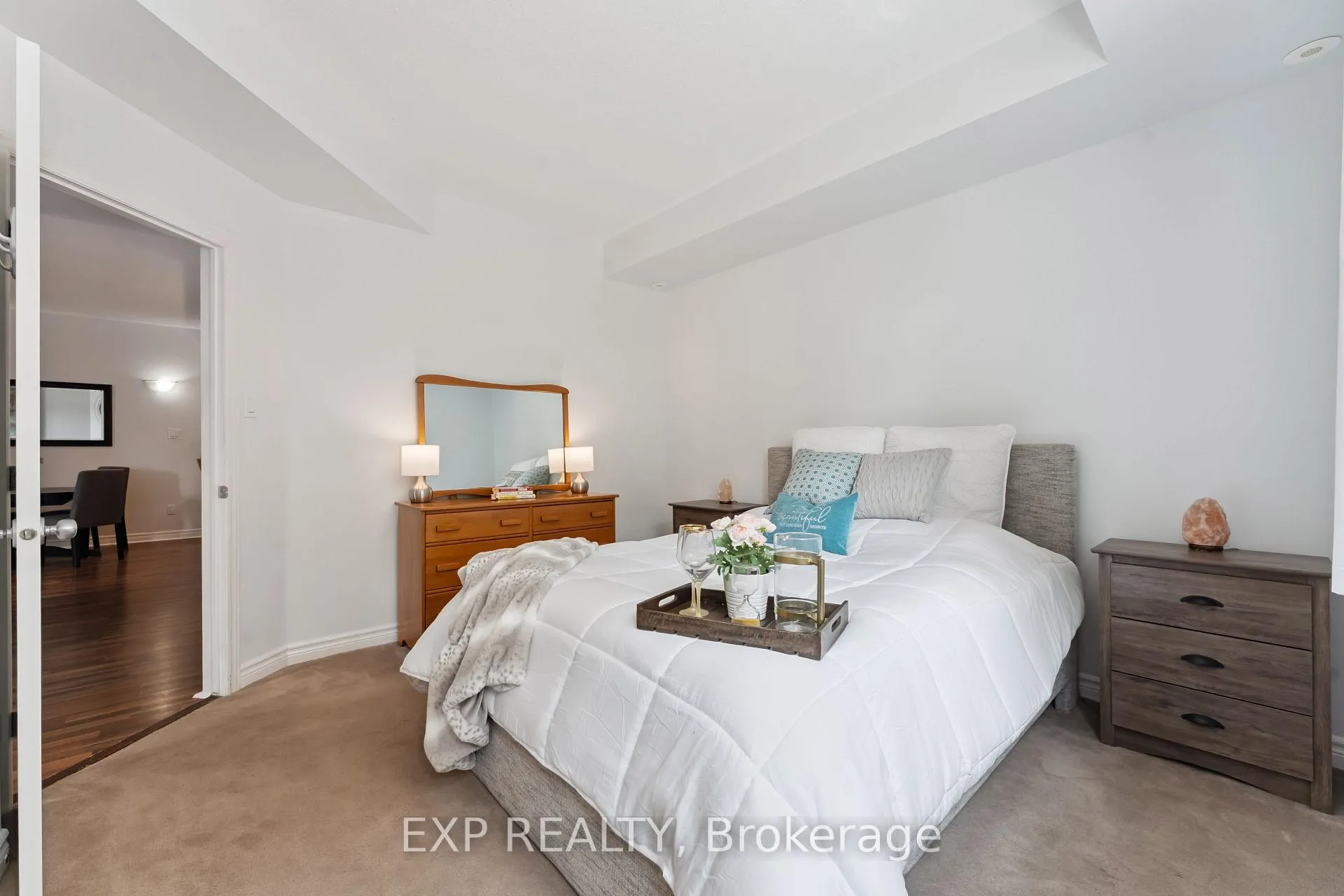 Photo 14 of Unit B, 231 Crestway Drive, Ottawa, Barrhaven East — HOMEH