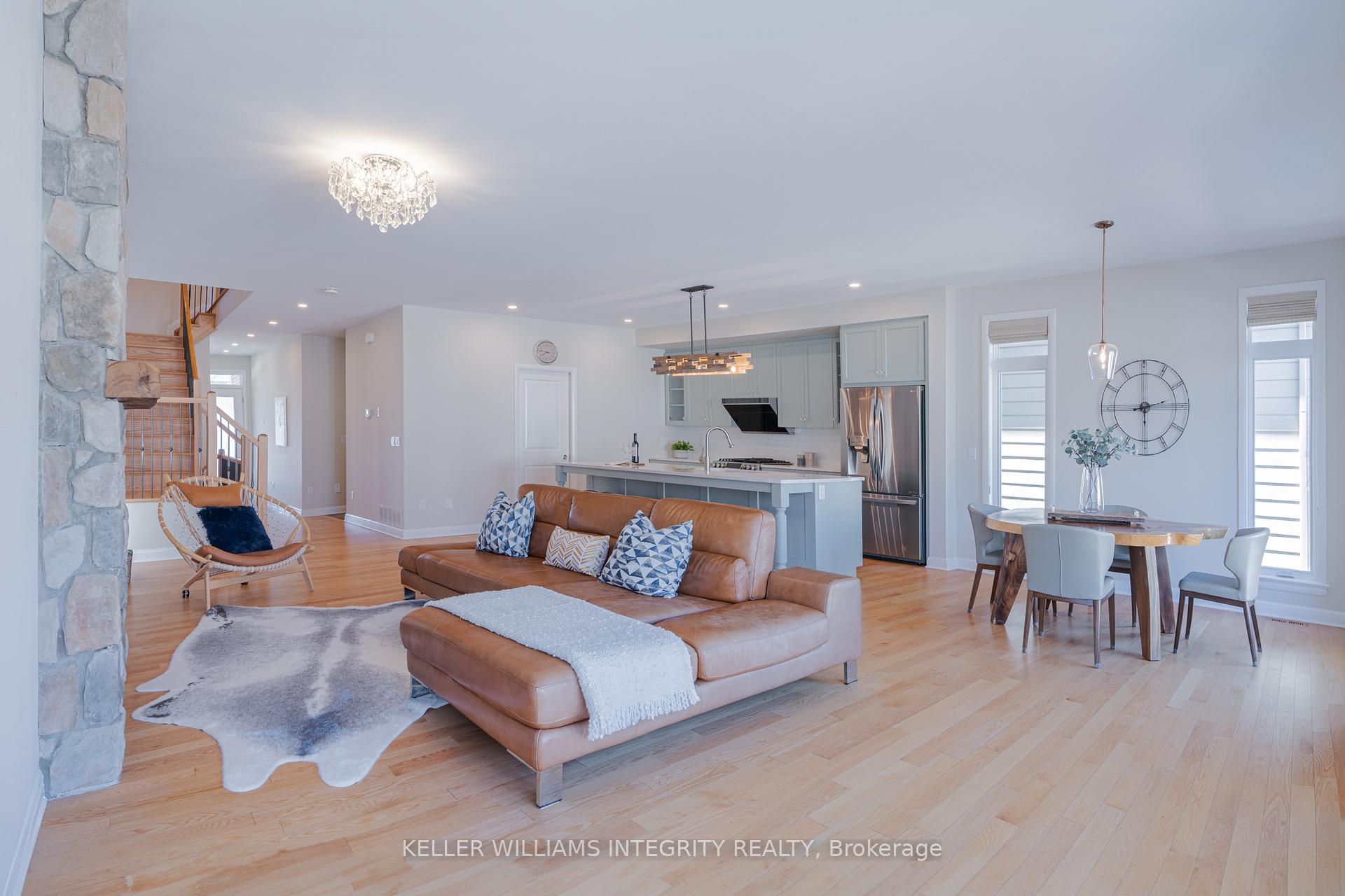 Photo 7 of 176 Avro Circle, Ottawa, CFB Rockcliffe and Area — HOMEH