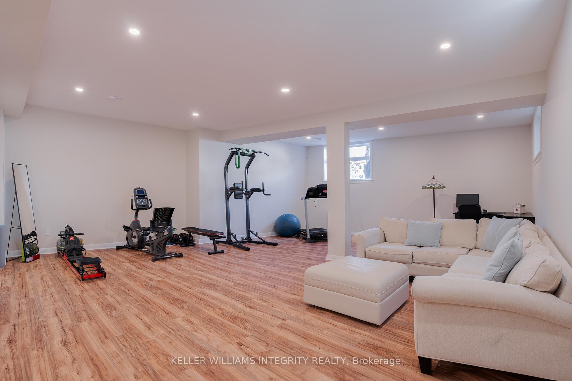 Photo 27 of 176 Avro Circle, Ottawa, CFB Rockcliffe and Area — HOMEH