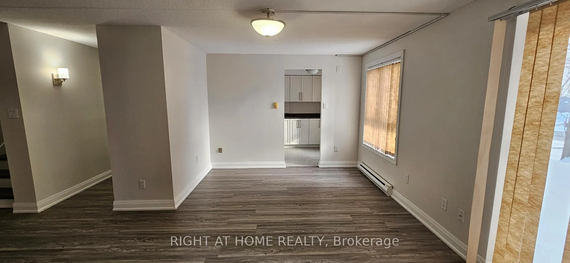 Photo 7 of Unit 61, 53 Taunton Road E, Oshawa, Centennial — HOMEH