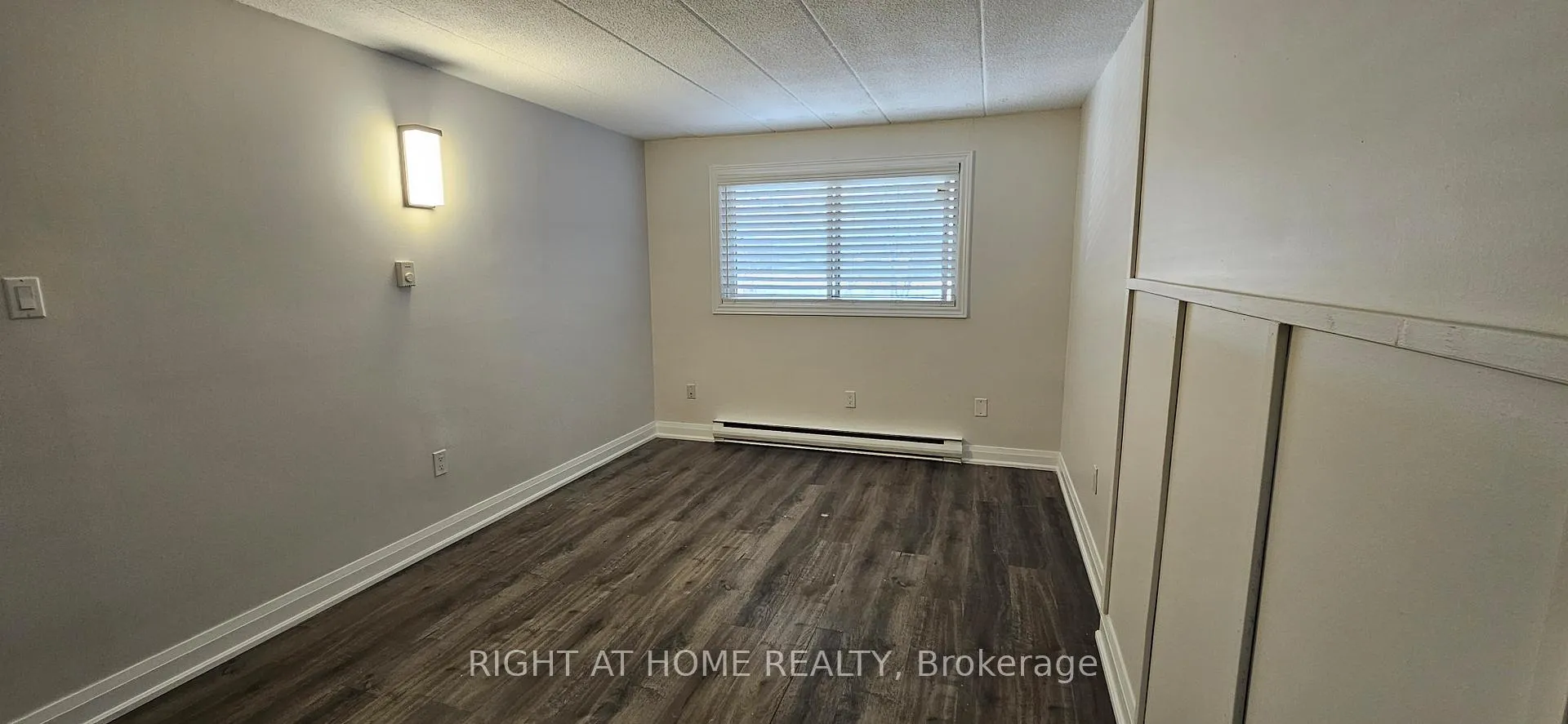 Photo 18 of Unit 61, 53 Taunton Road E, Oshawa, Centennial — HOMEH