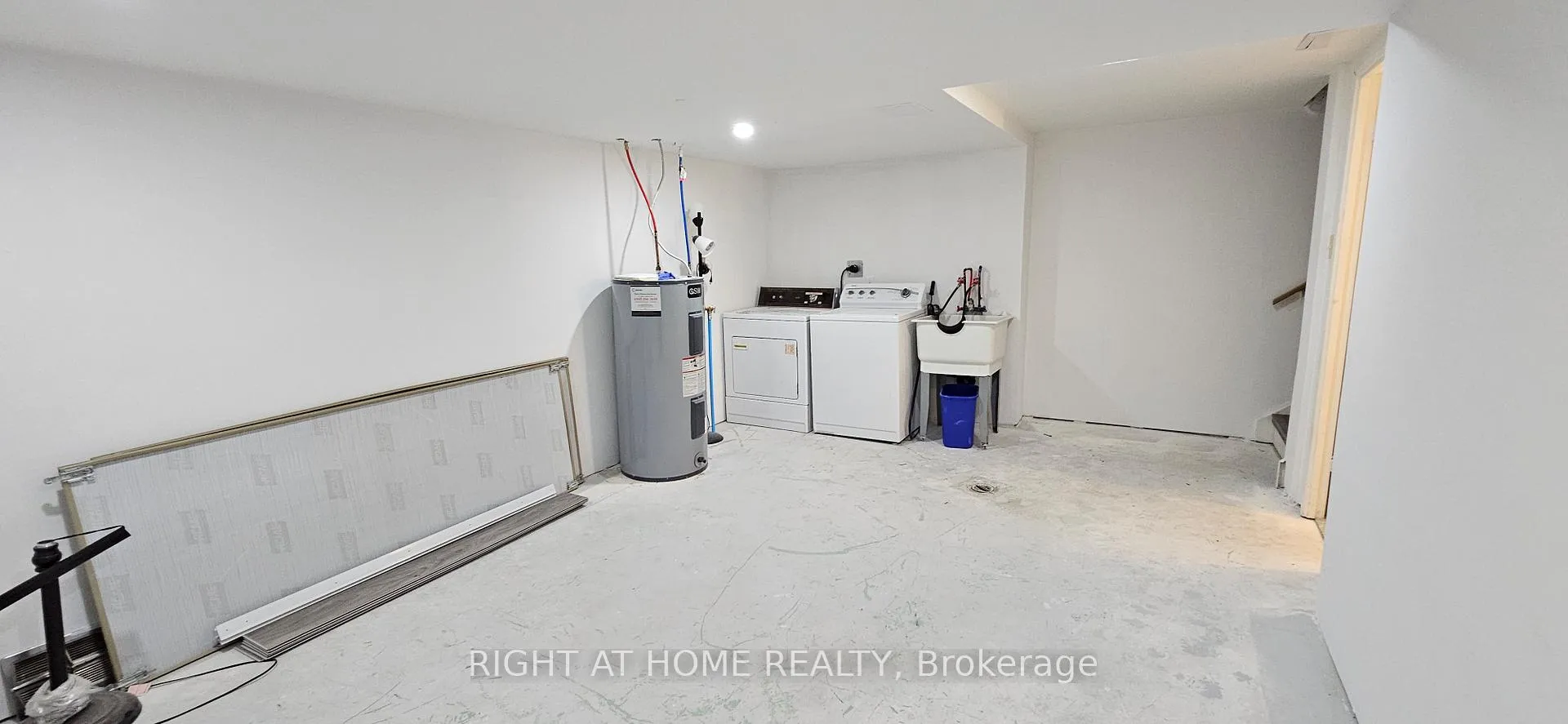 Photo 22 of Unit 61, 53 Taunton Road E, Oshawa, Centennial — HOMEH