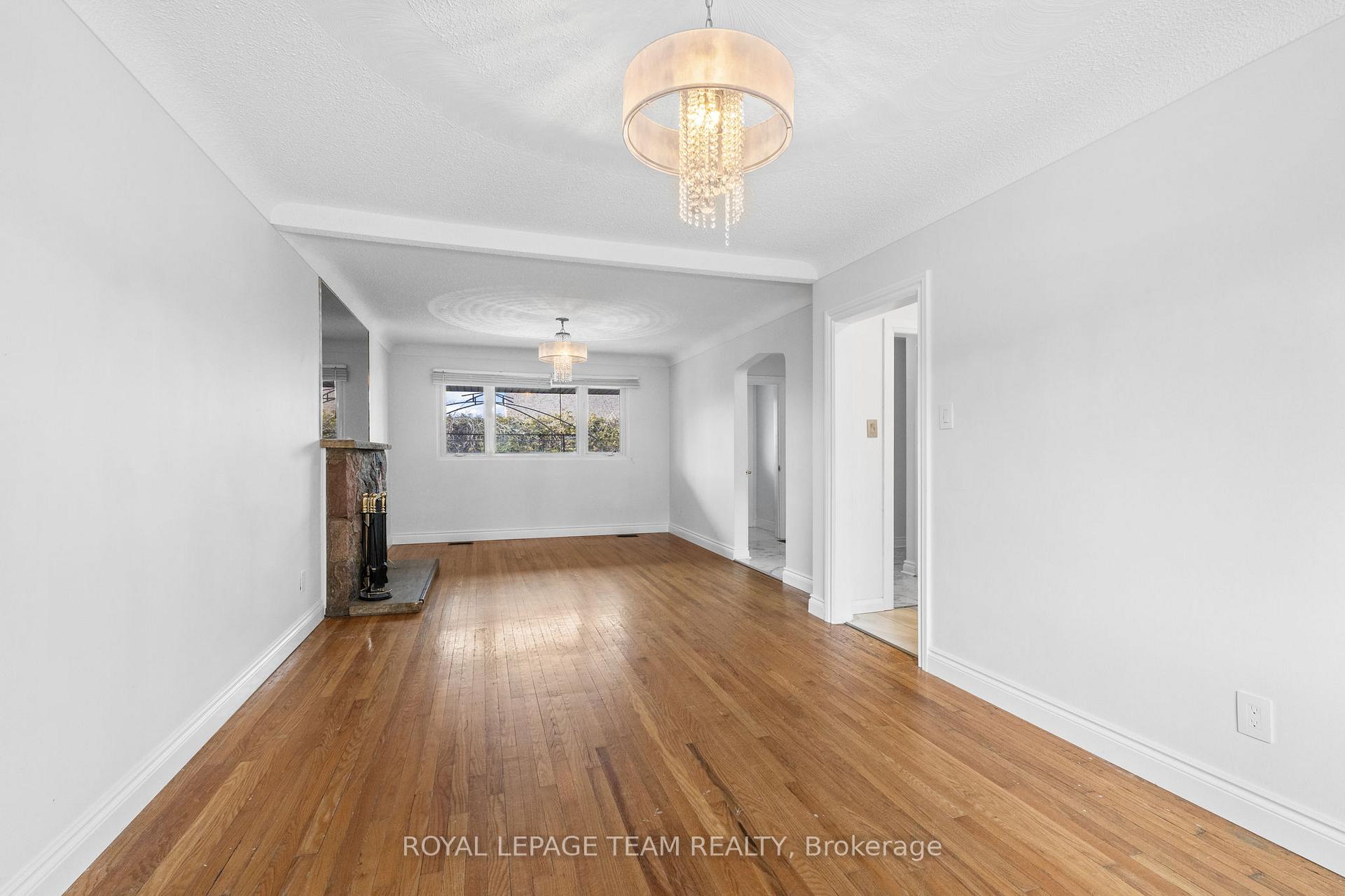 Photo 18 of 154 Norice Street, Ottawa, Meadowlands/Crestview — HOMEH